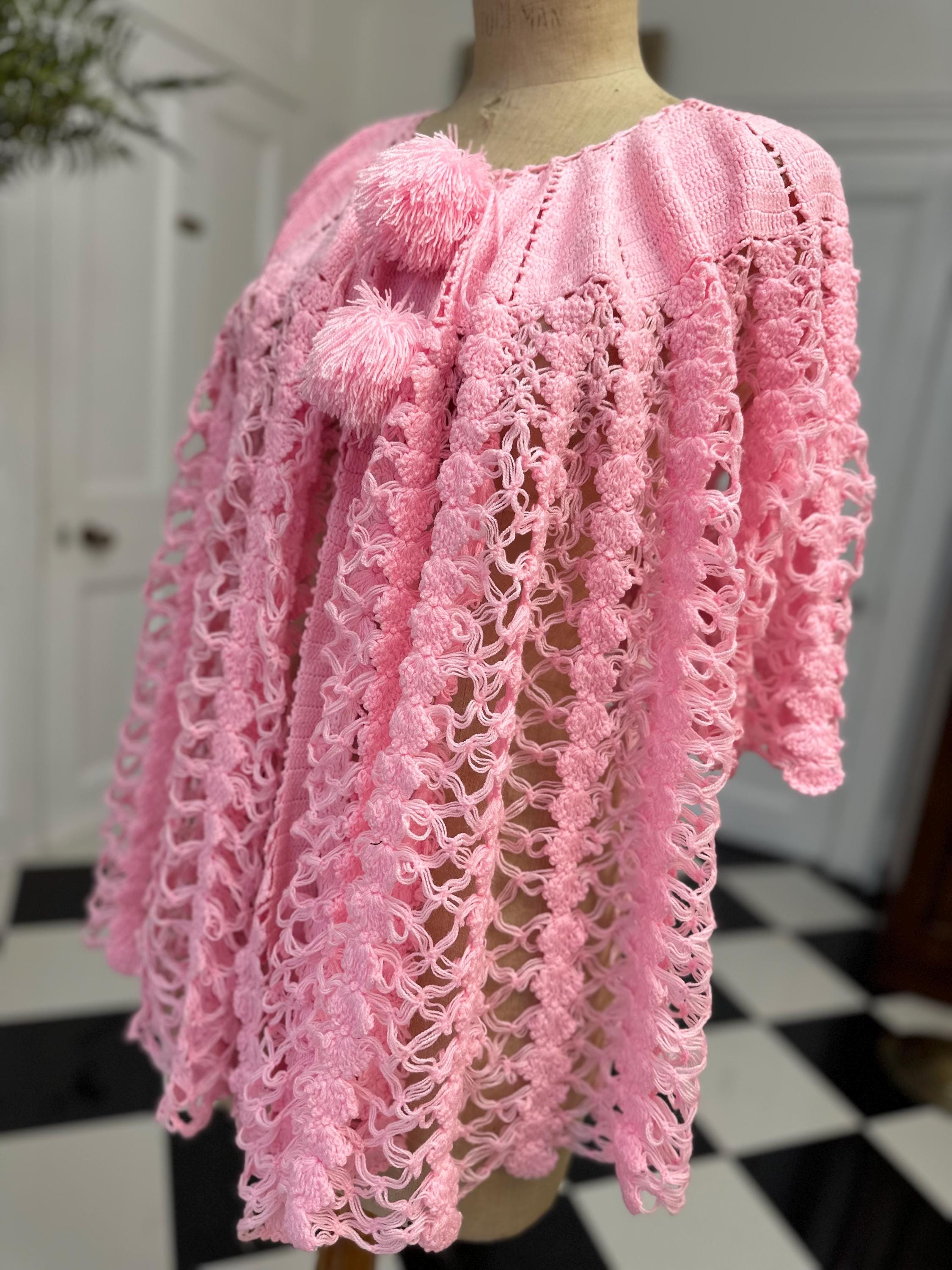 Vintage 1970s pink hand knitted cardigan