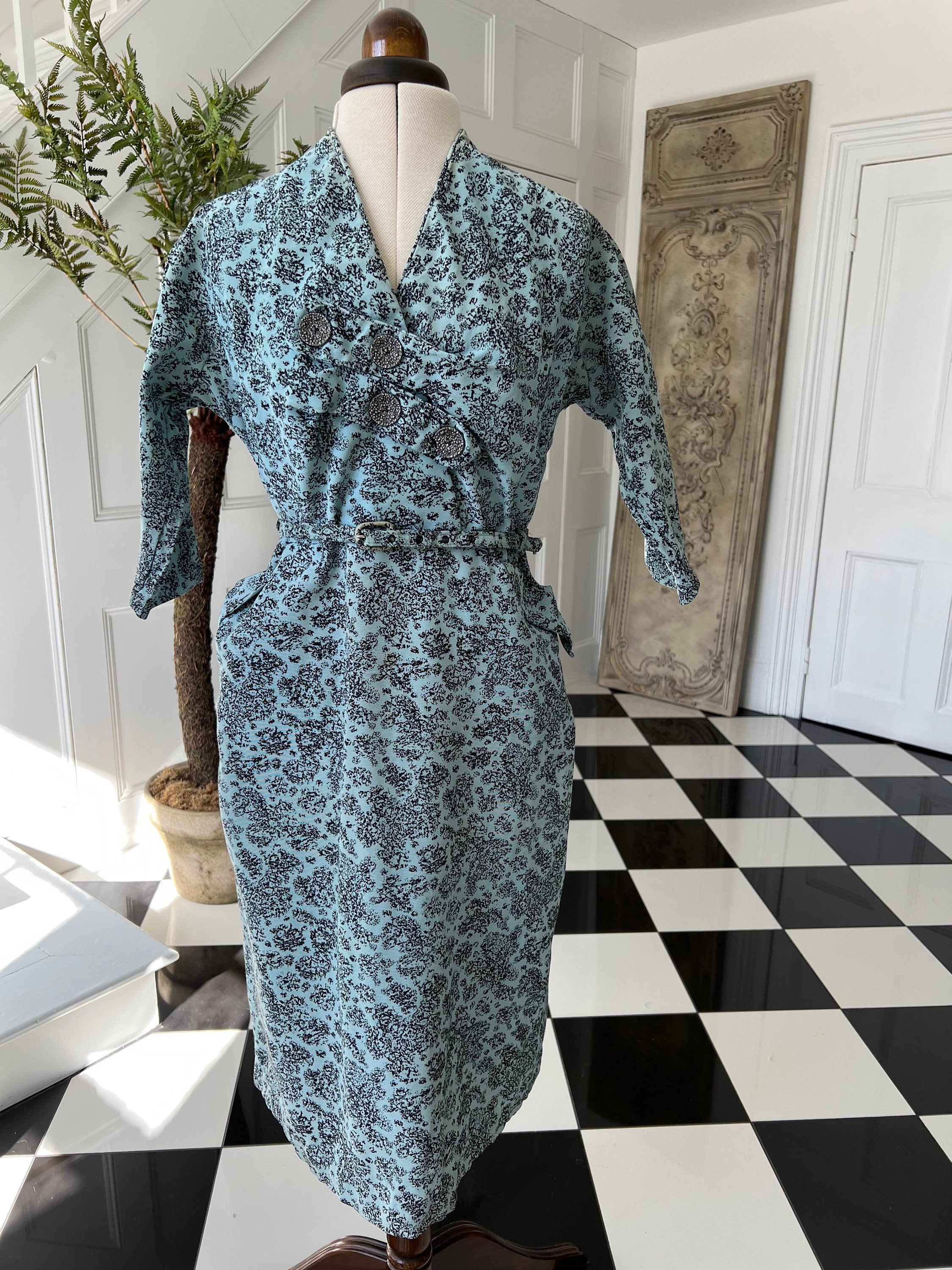 1950s Mad men wiggle dress and jacket