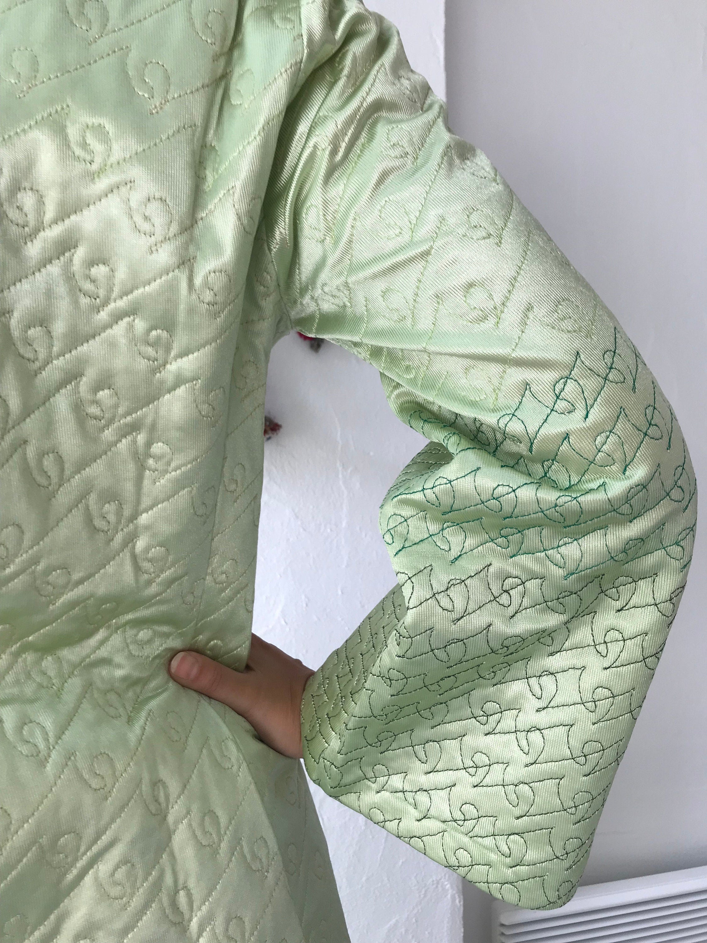 1970s mint green dressing gown housecoat