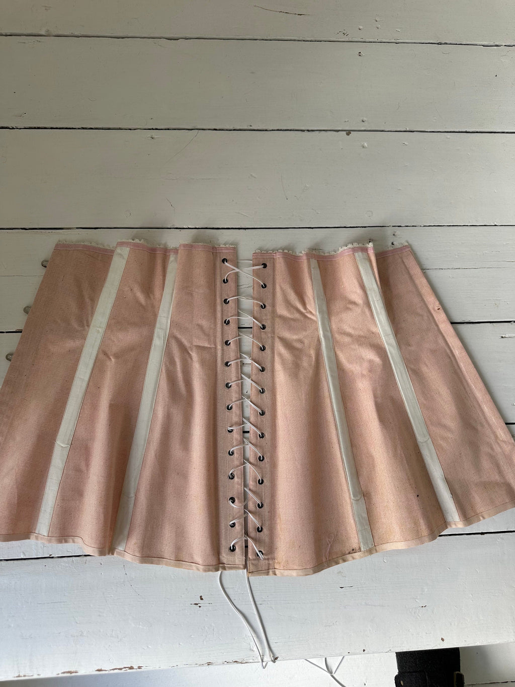 Antique Victorian  Edwardian pink corset in its original box (dead stock)
