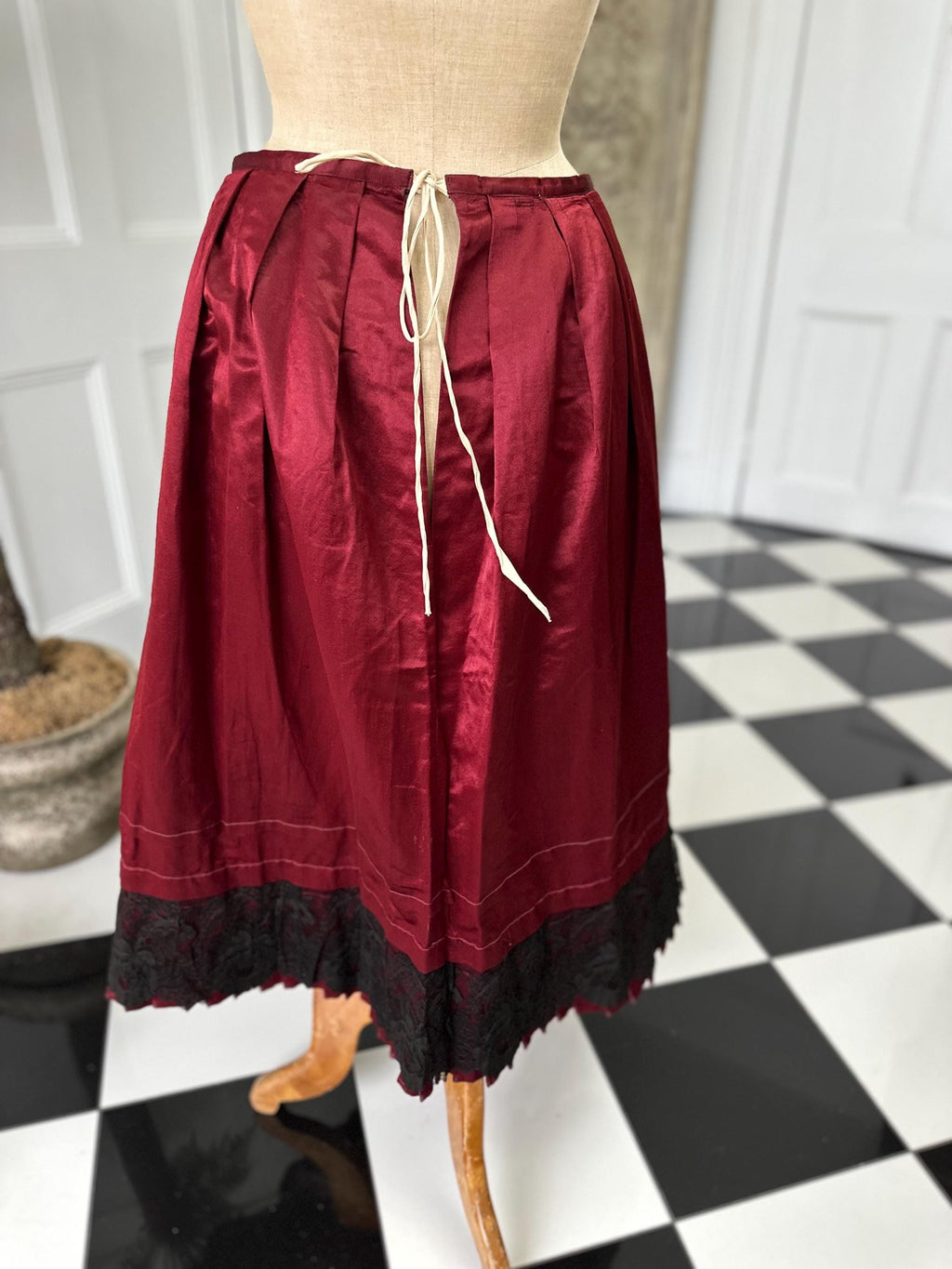 Victorian Dark Red Silk Satin Skirt  Elegant Black Lace Flounce