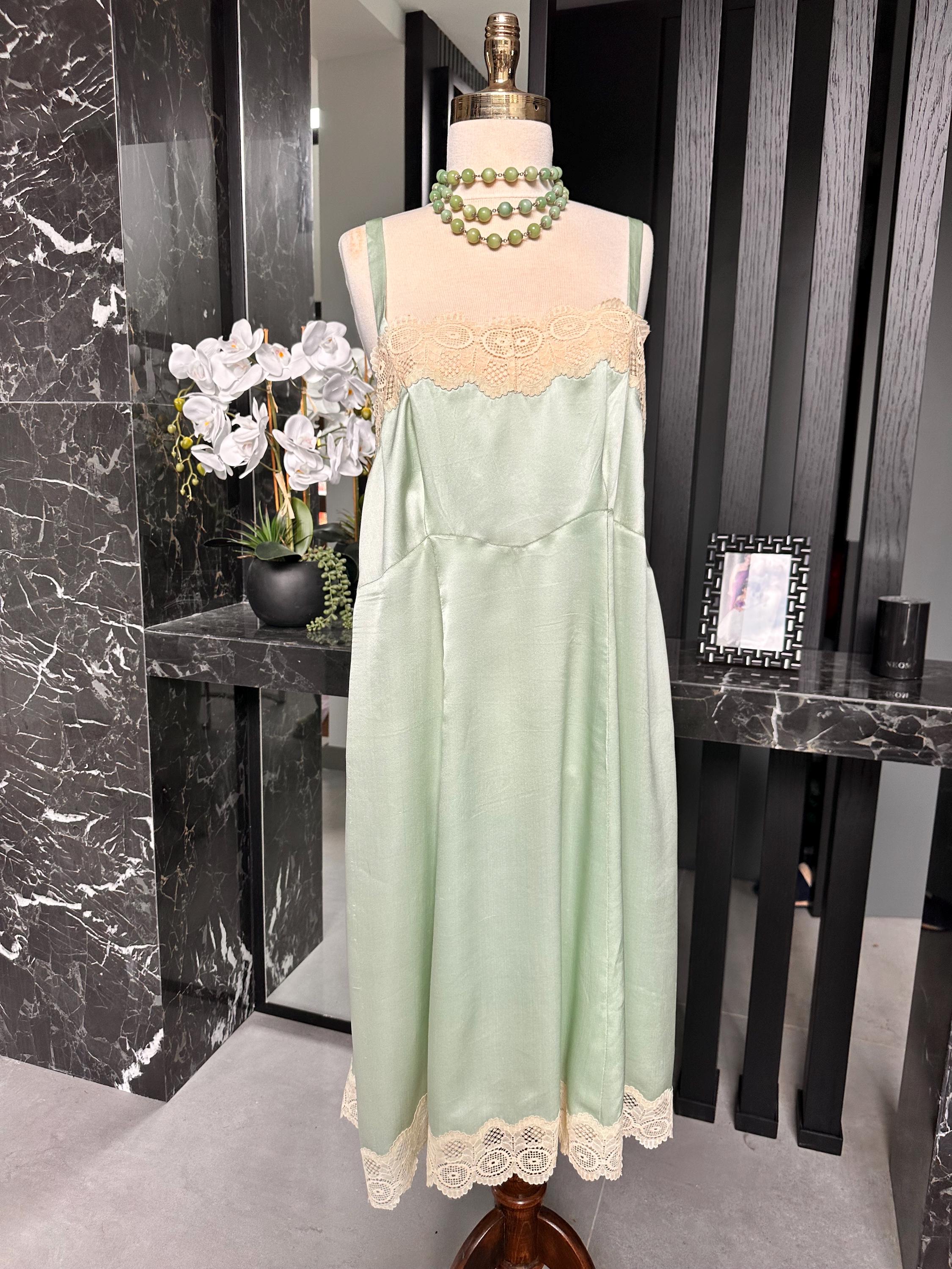 Antique 1930s Mint Green Silk Slip – Authentic Lace trimming