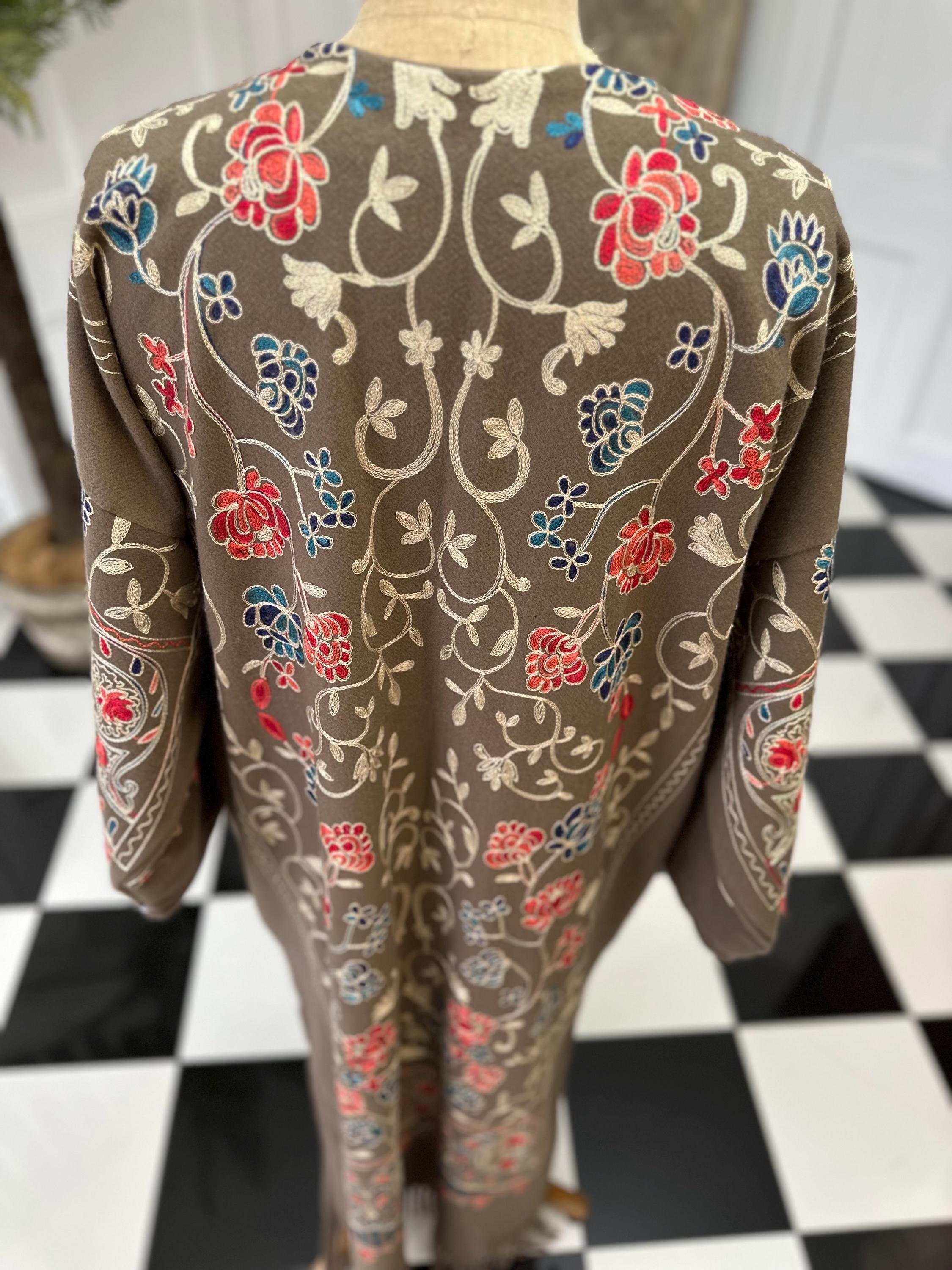 Vintage style long soft robe