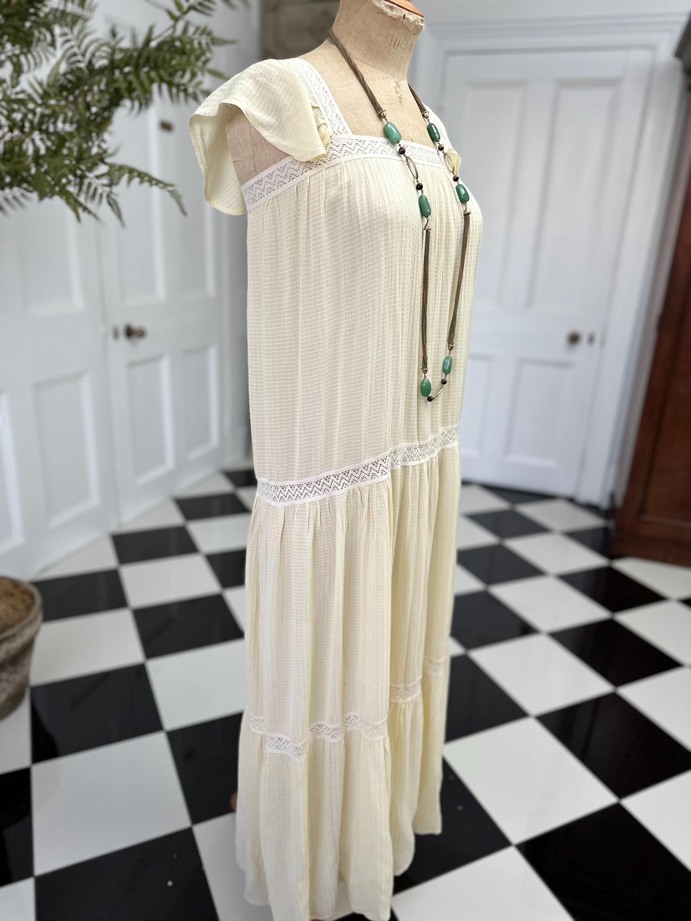 Vintage 1970s Cream Dress