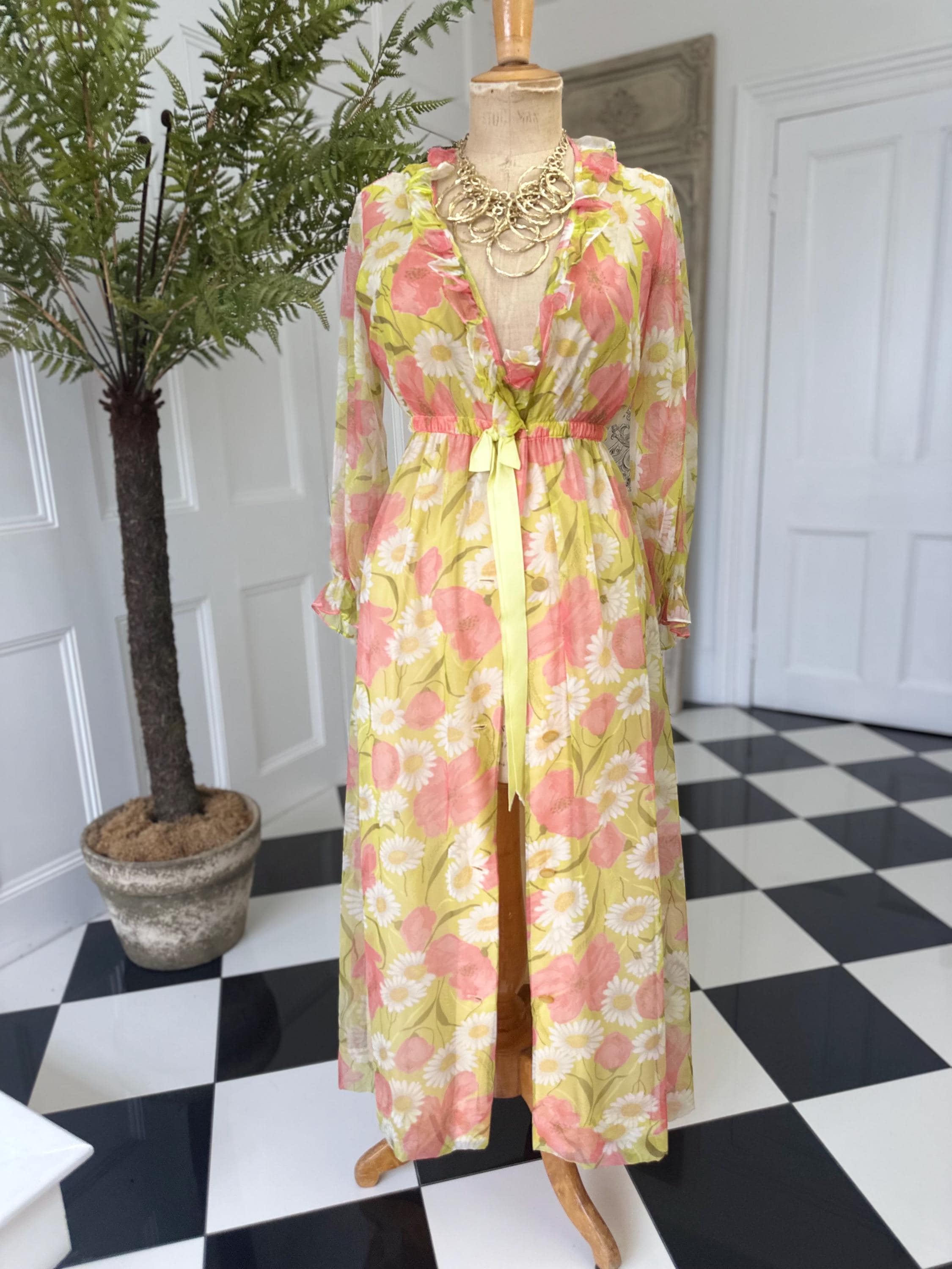Vintage 1970s floral pink and yellow and green maxi dress with ruffle collar