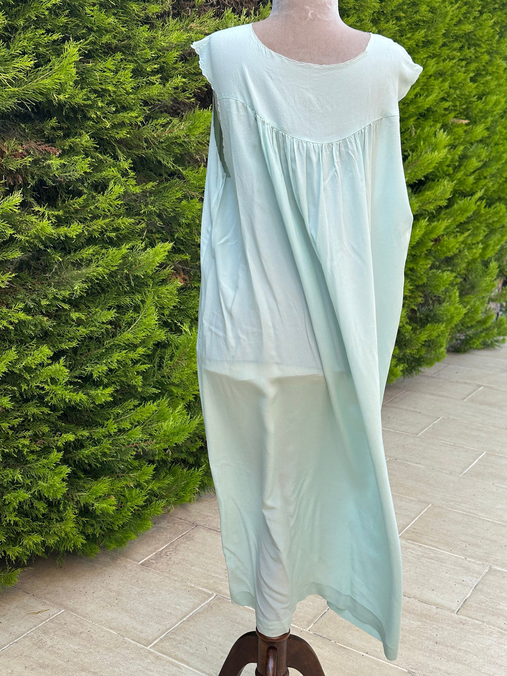 Vintage 1950s seafoam green silk smock slip  hand embroidered slip