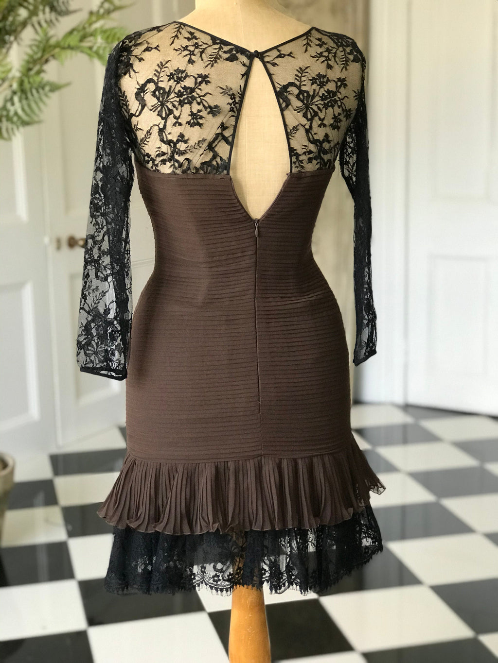 Designer 1980s Oscar de la Renta silk brown and black lace dress