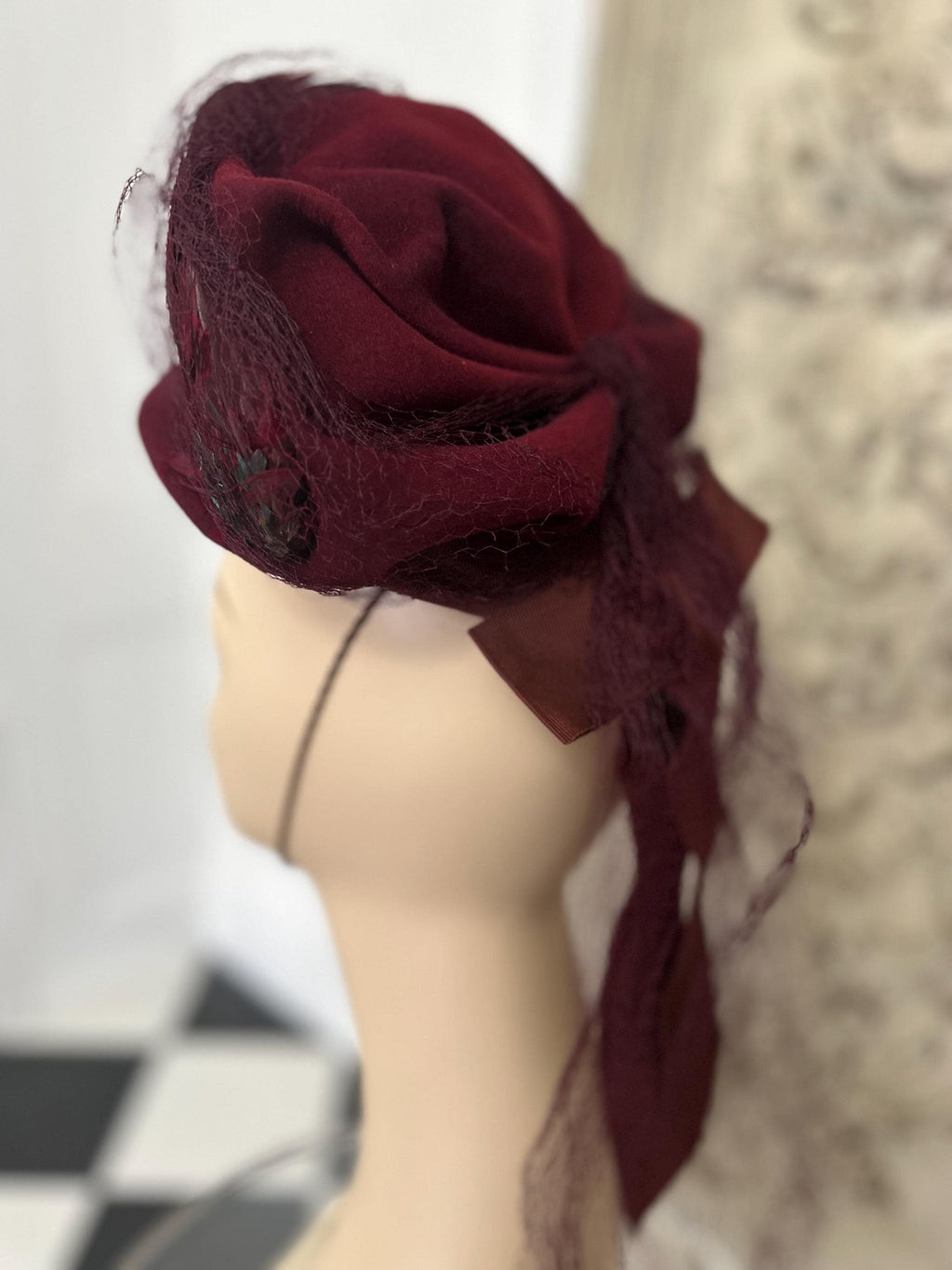 1950s Dark Red Felt Wool Hat with Feathers