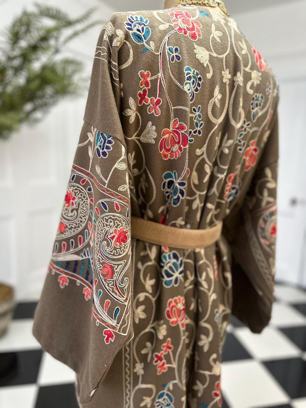 Vintage style long soft robe