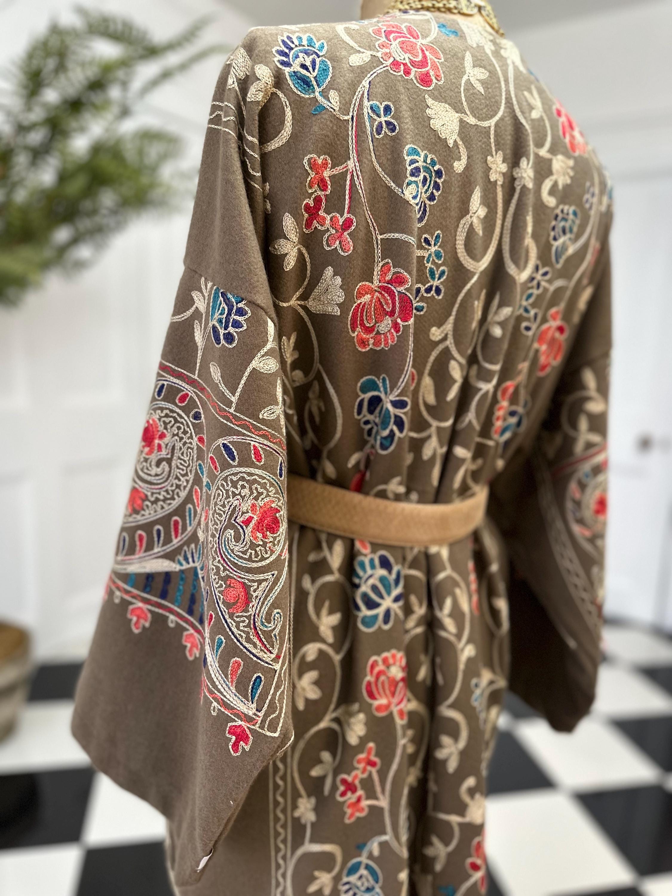 Vintage style long soft robe