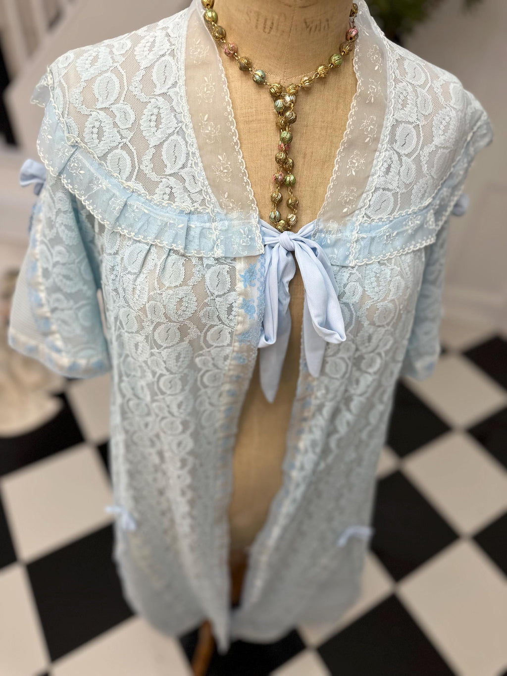 Vintage 1950 baby blue lace dressing gown house coat
