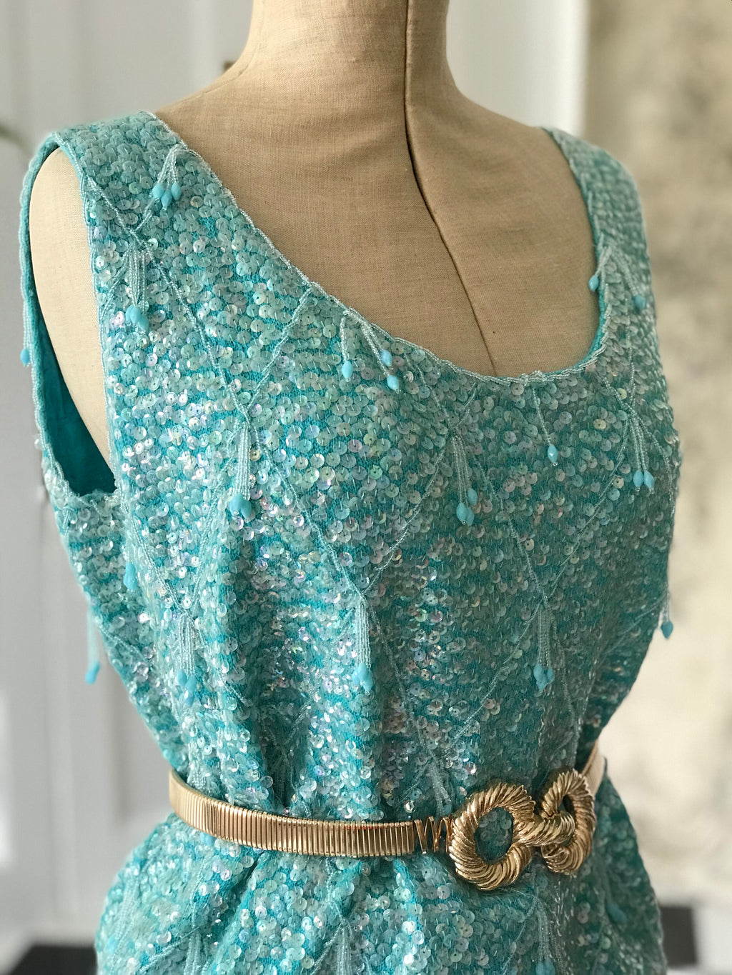 Vintage 1960s Turquoise beaded embellished wool top jumper blouse
