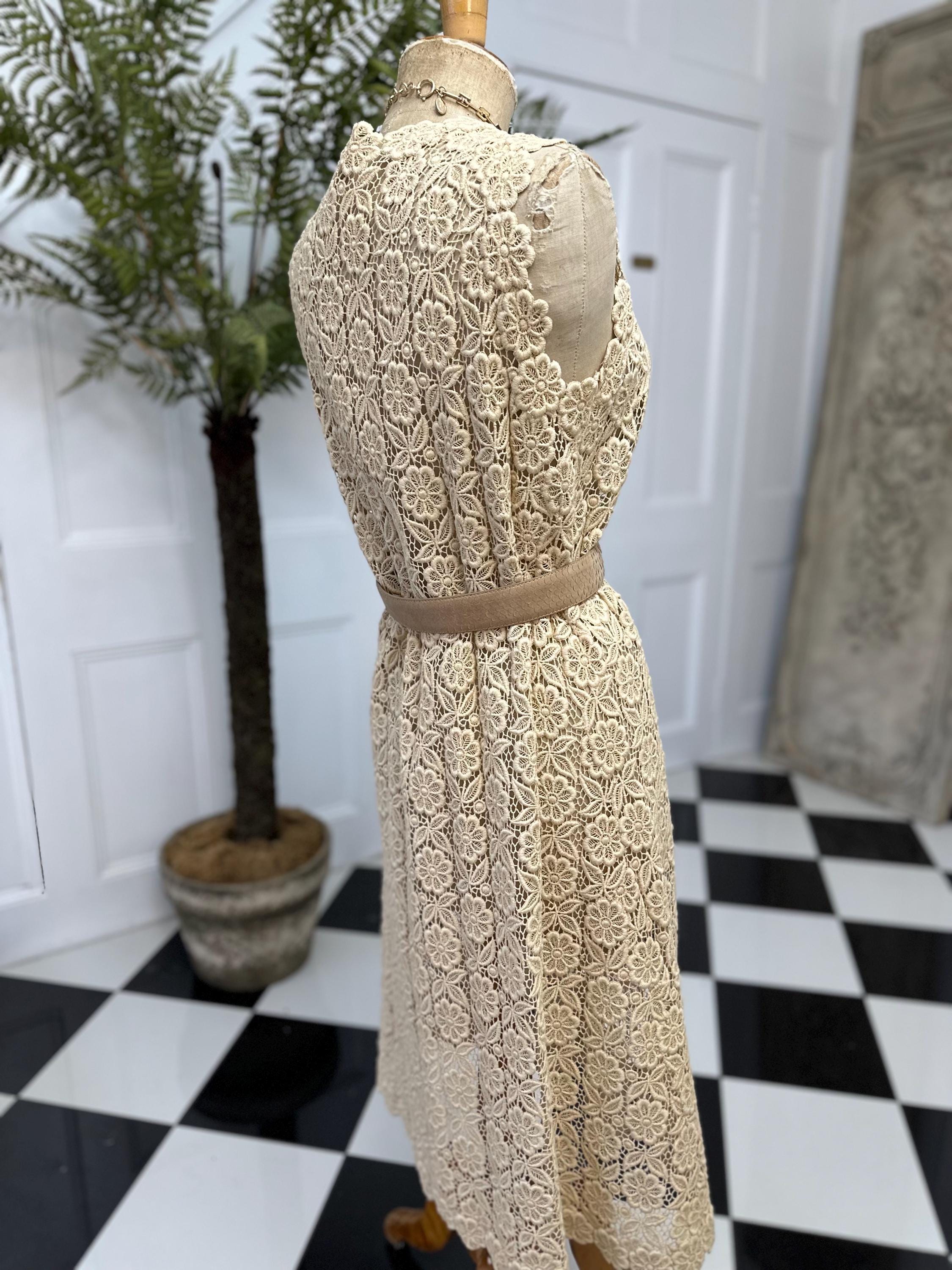 1970s boho style cream lace sleeveless long cardigan
