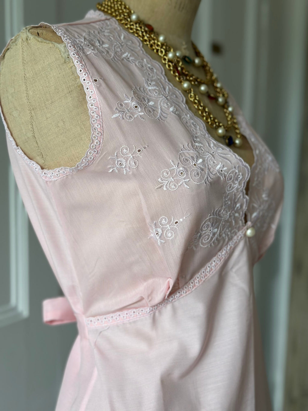 1970s baby pink long slip dress