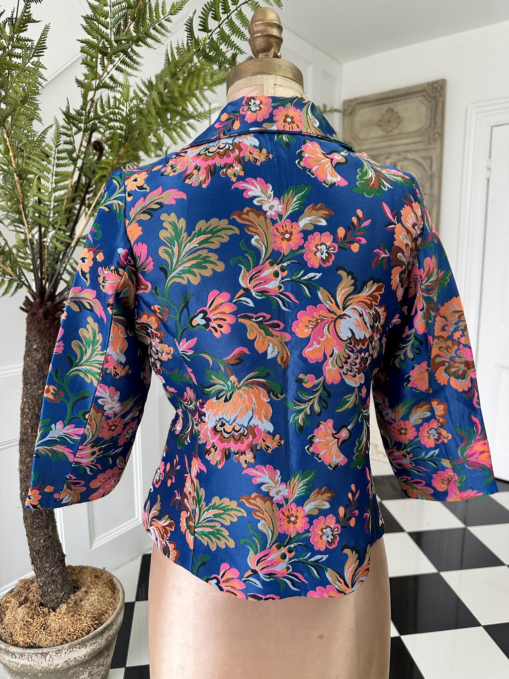 Vintage 1980s early 1990s vibrant cocktail blazer jacket