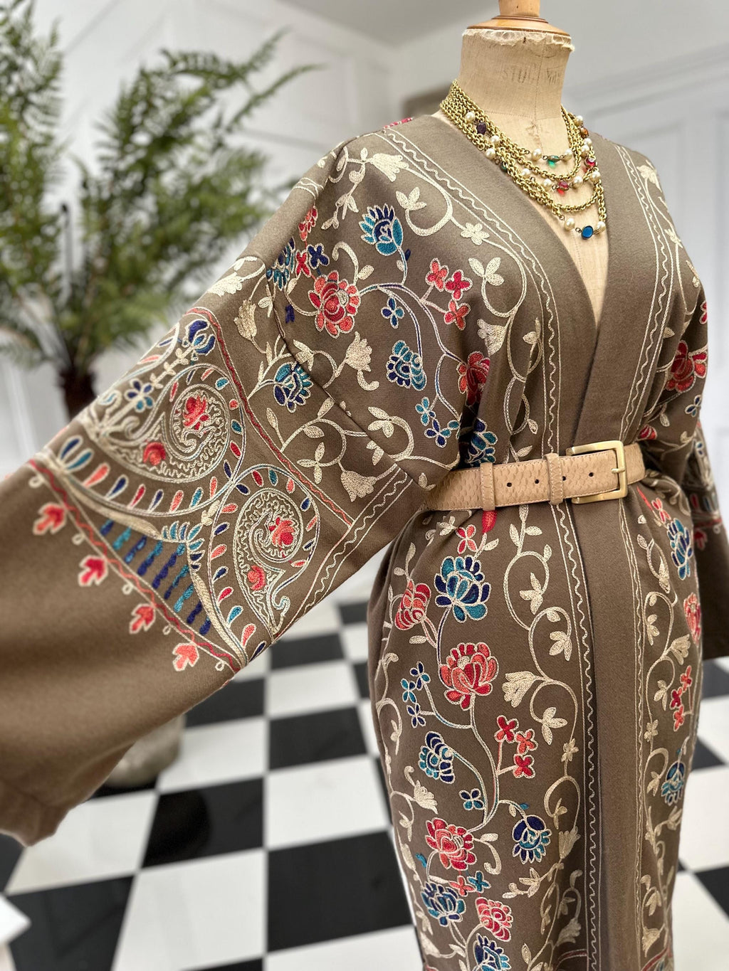 Vintage style long soft robe