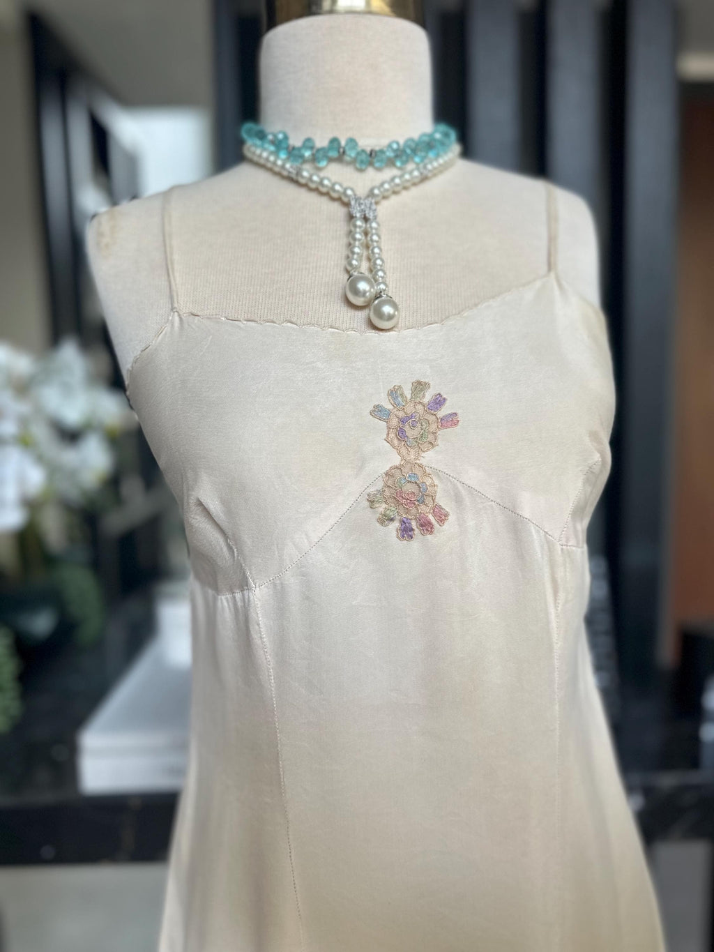Antique 1930s cream Silk Slip