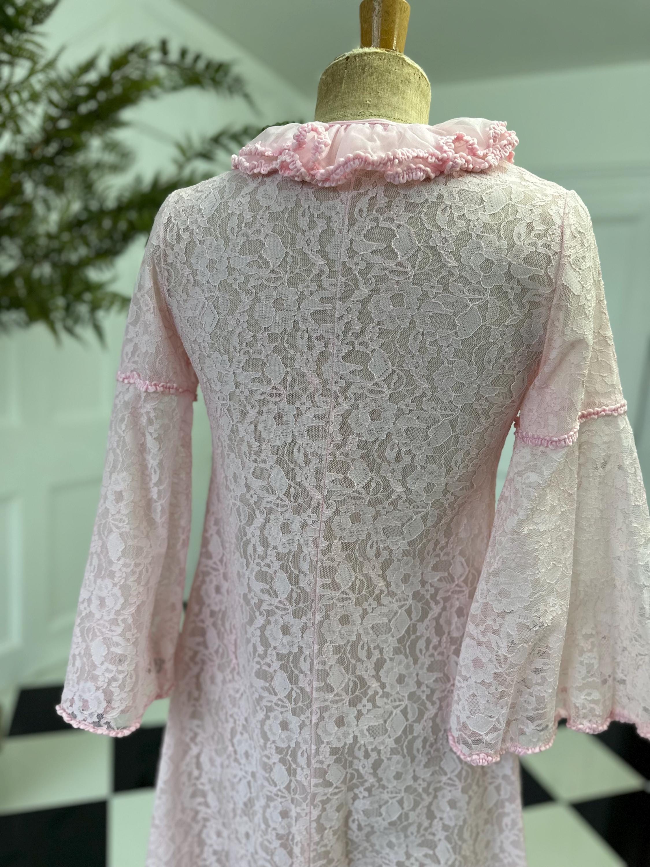 Vintage 1970 Pink Lace Peignoir  Bell Sleeves  Ruffle Neckline