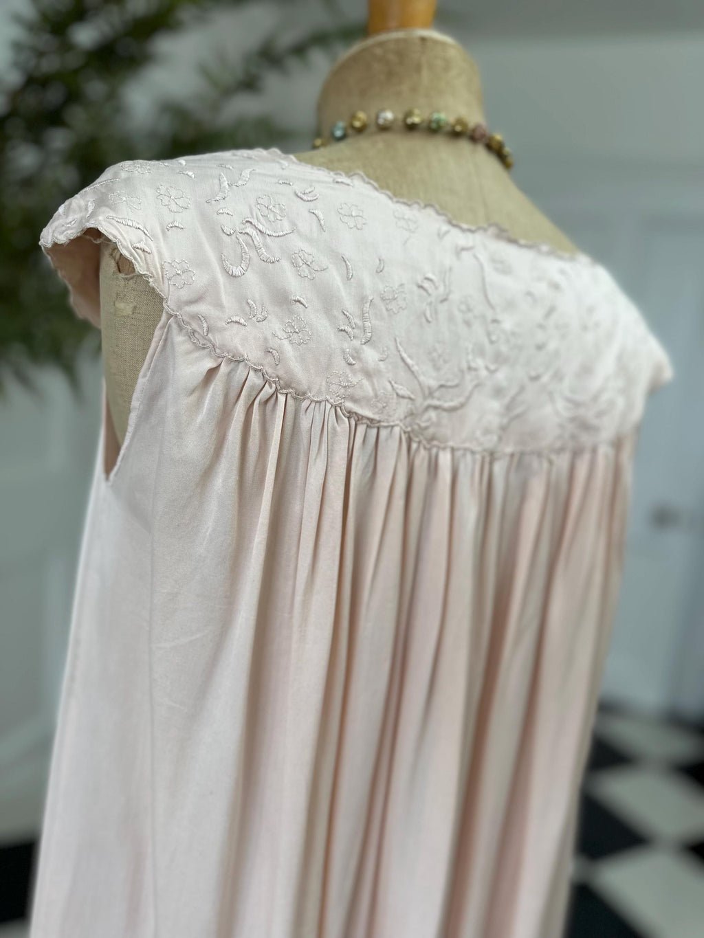 1940s pale lilac pink silk loose slip dress with boat neckline with  embroidery