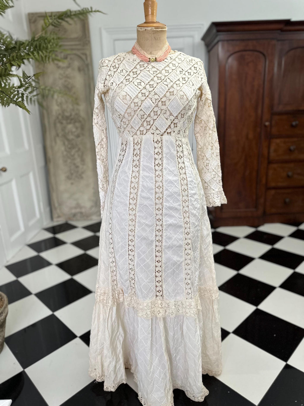 1970 cotton and lace maxi dress with long sleeves