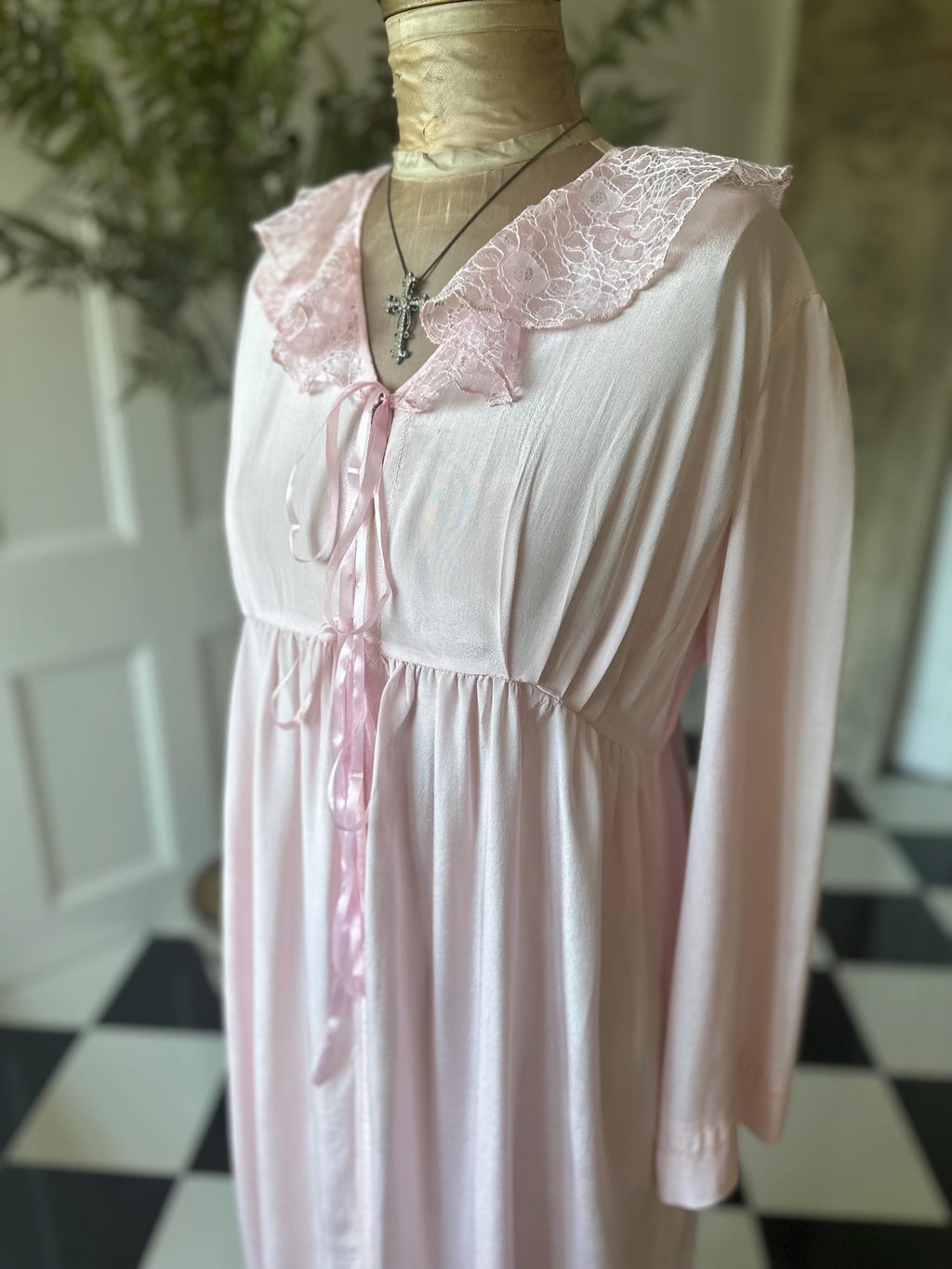 1970s Pink silky and lace long gown house coat