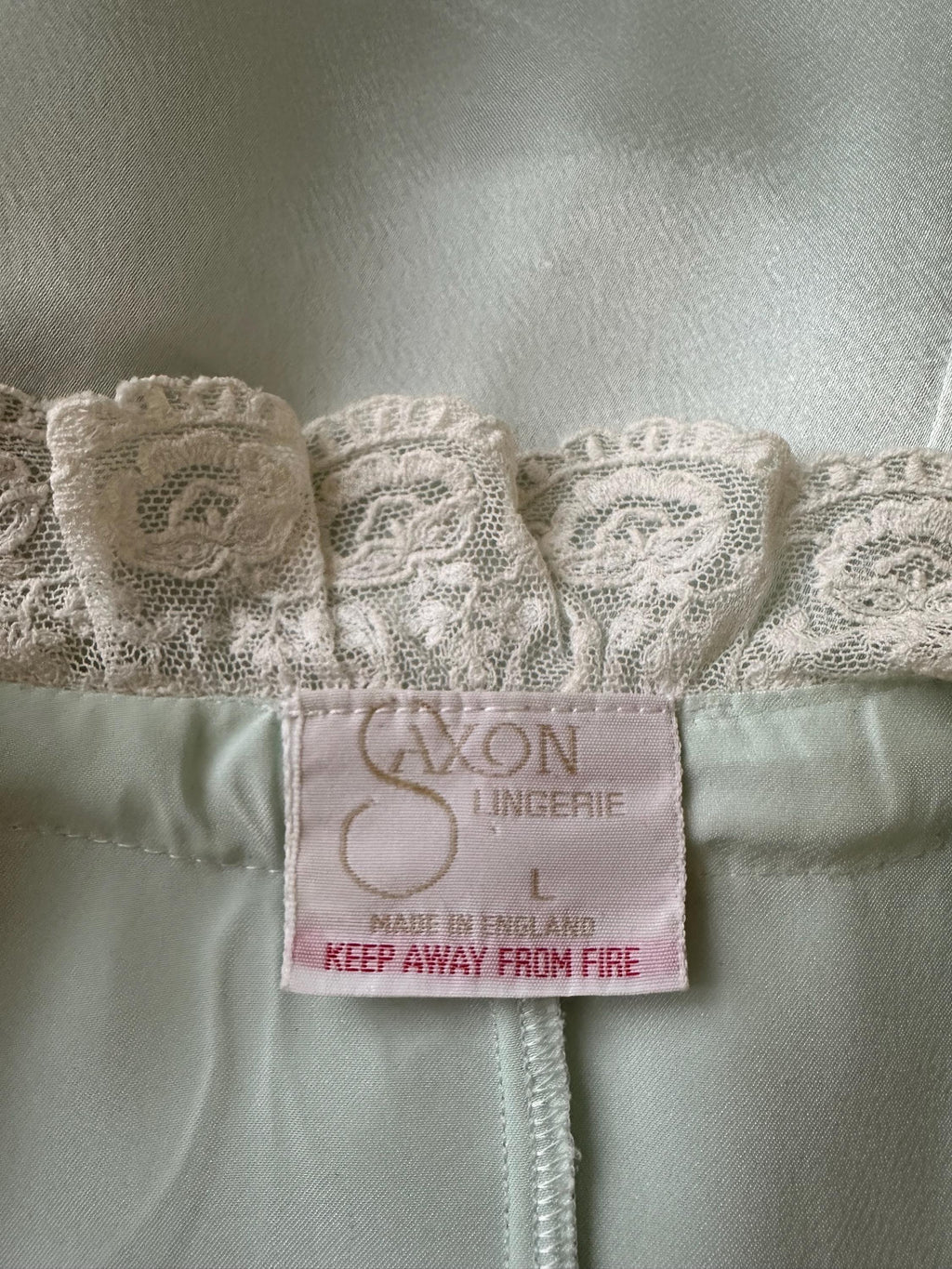 1940s Romantic long sleeve mint green with lace detailed smock nightdress