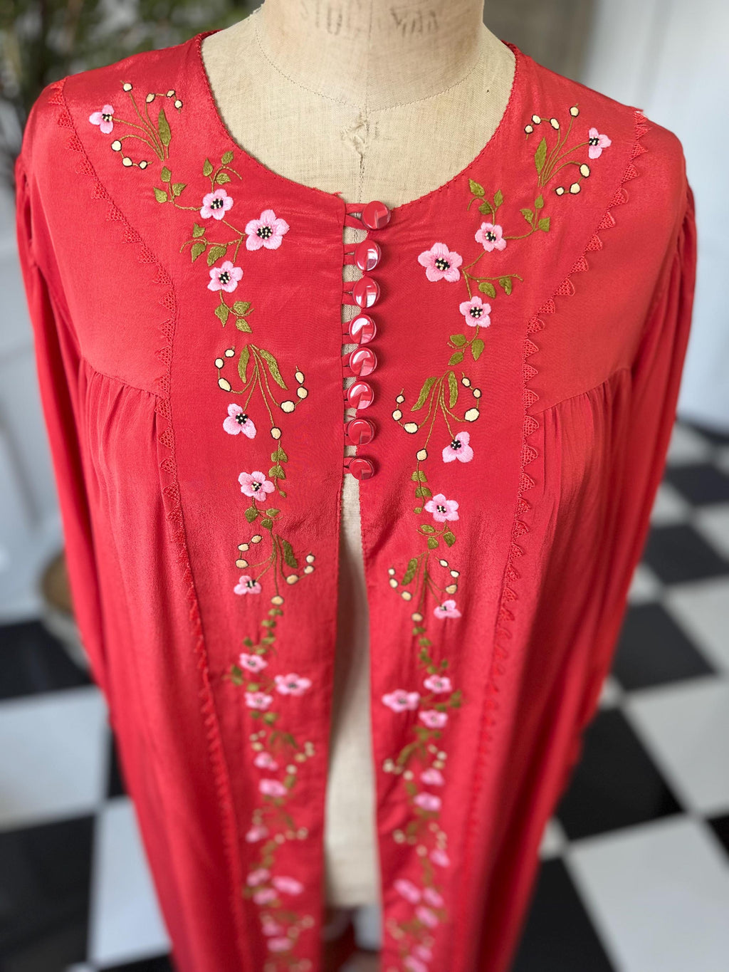 1940s Silk red house coat dressing gown with silk embroidery to the front