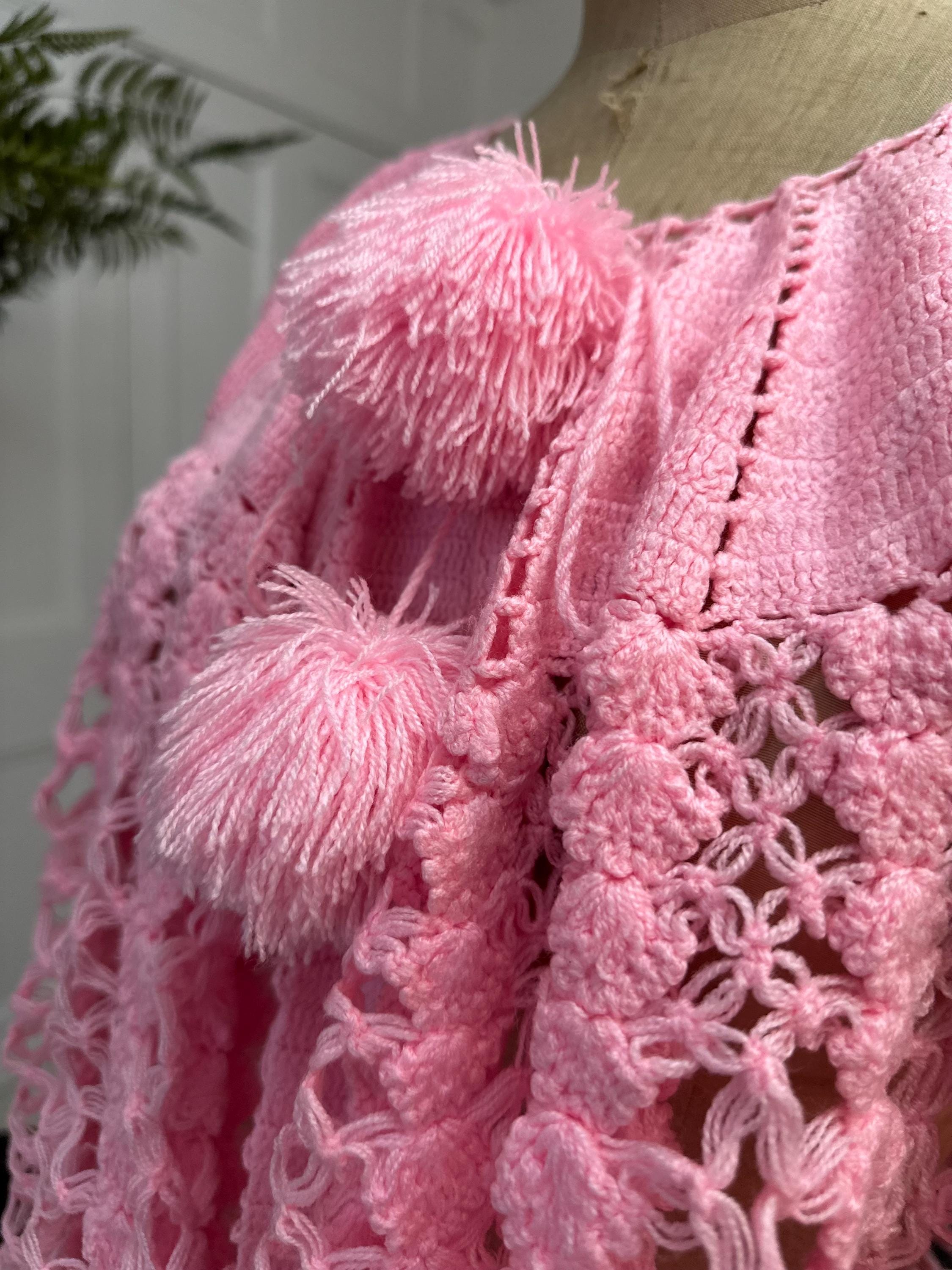 Vintage 1970s pink hand knitted cardigan
