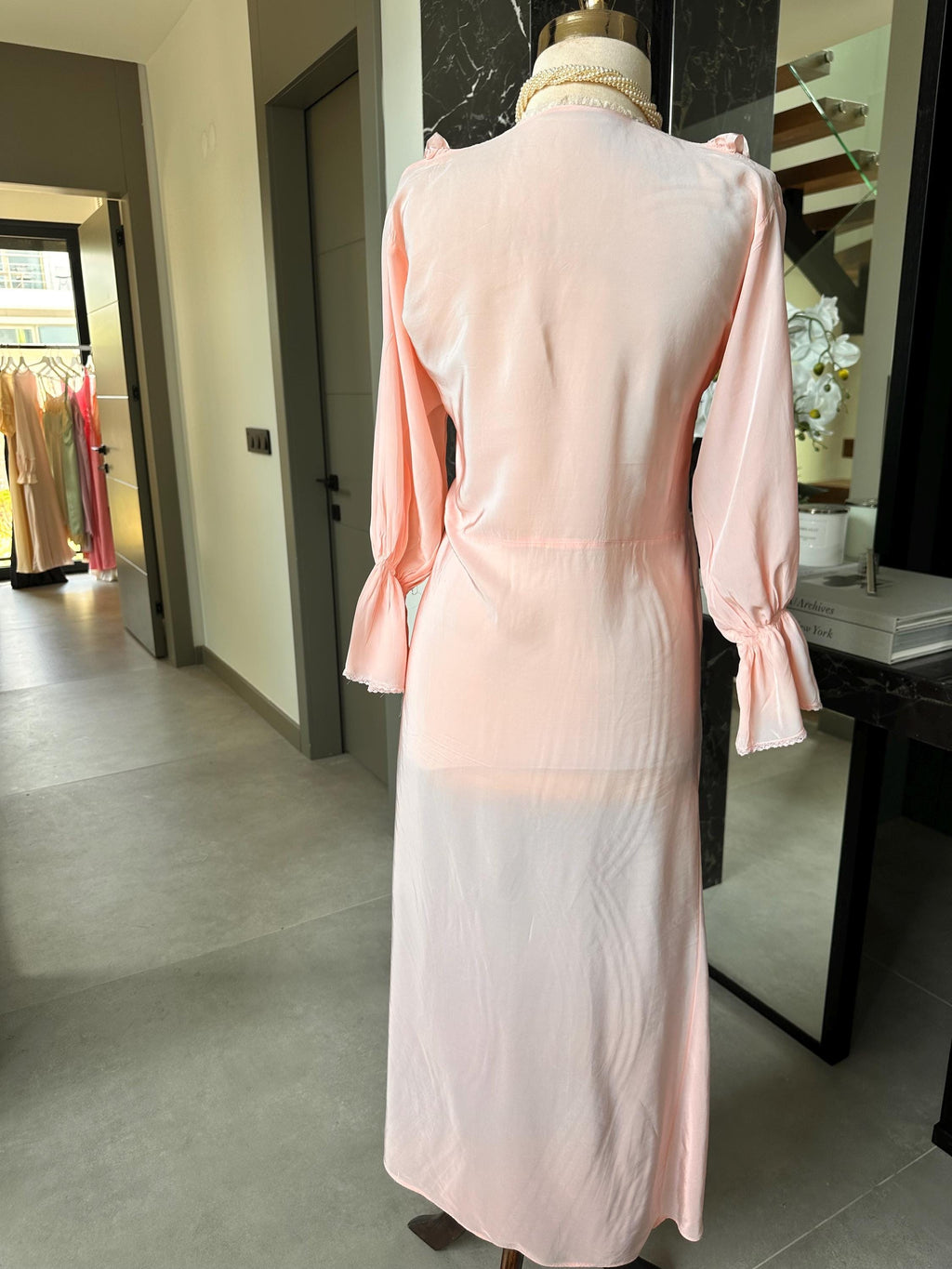 Vintage 1940s Pink Rayon Maxi Dress – Lace Ruffle Bodice, Victorian Sleepwear Gown