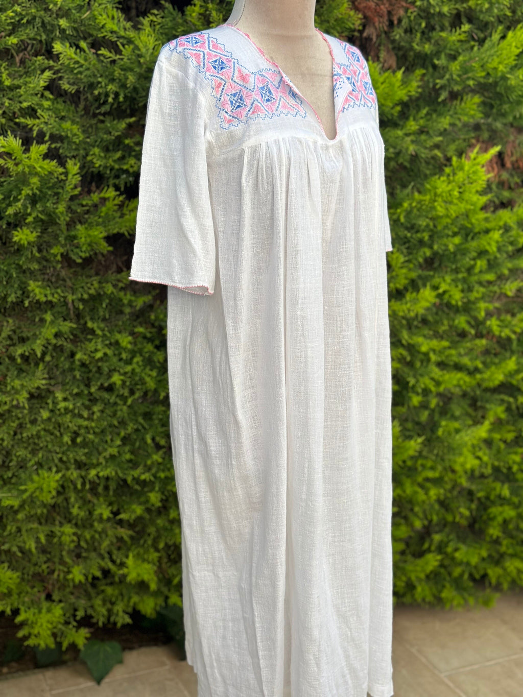 1940s Hand Embroidered Cotton Dress: Vintage Needlework Lace Trim
