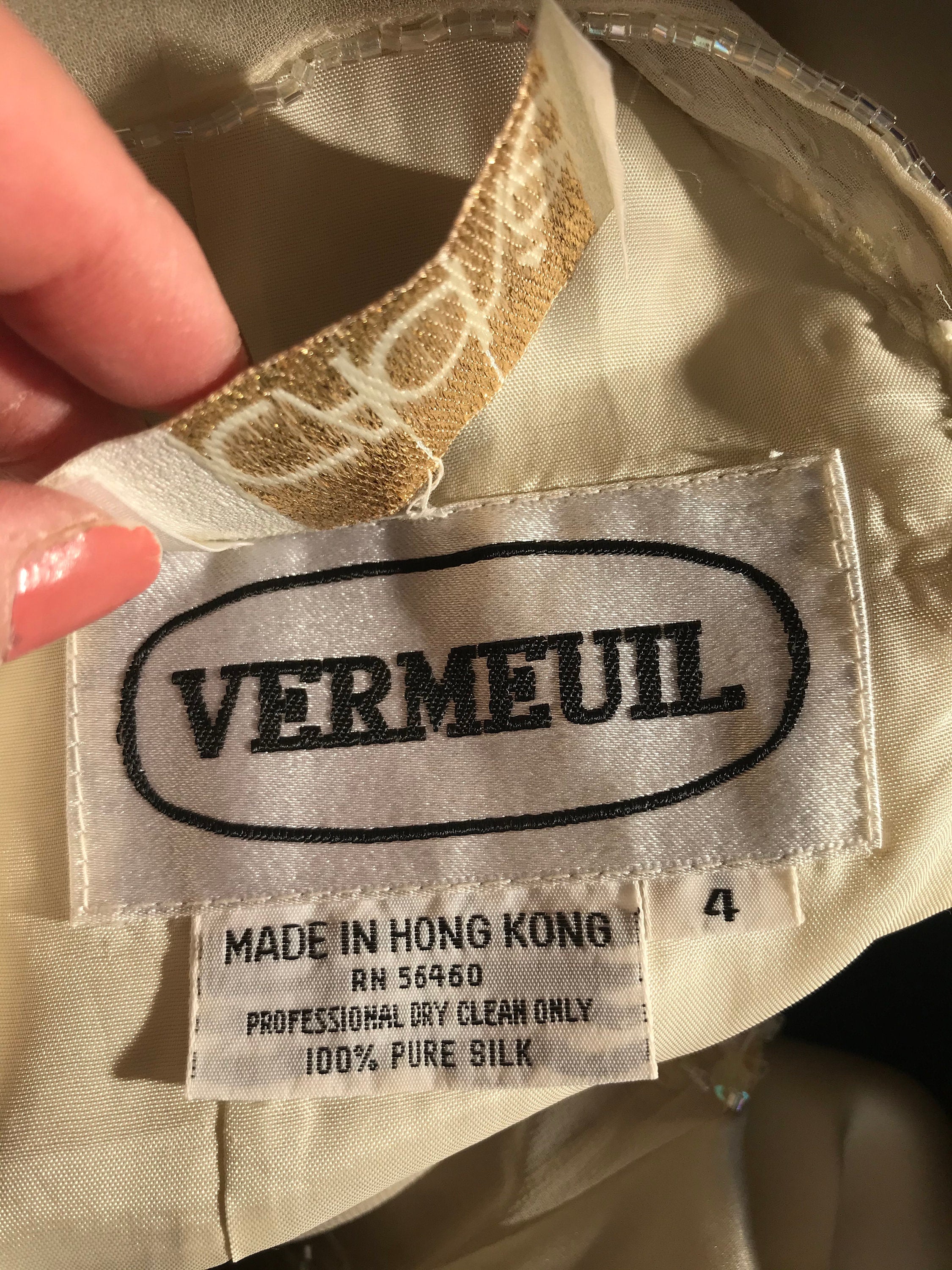 1980s sexy stylish wedding dress silk and pearl embellishment label Vermeuil cache