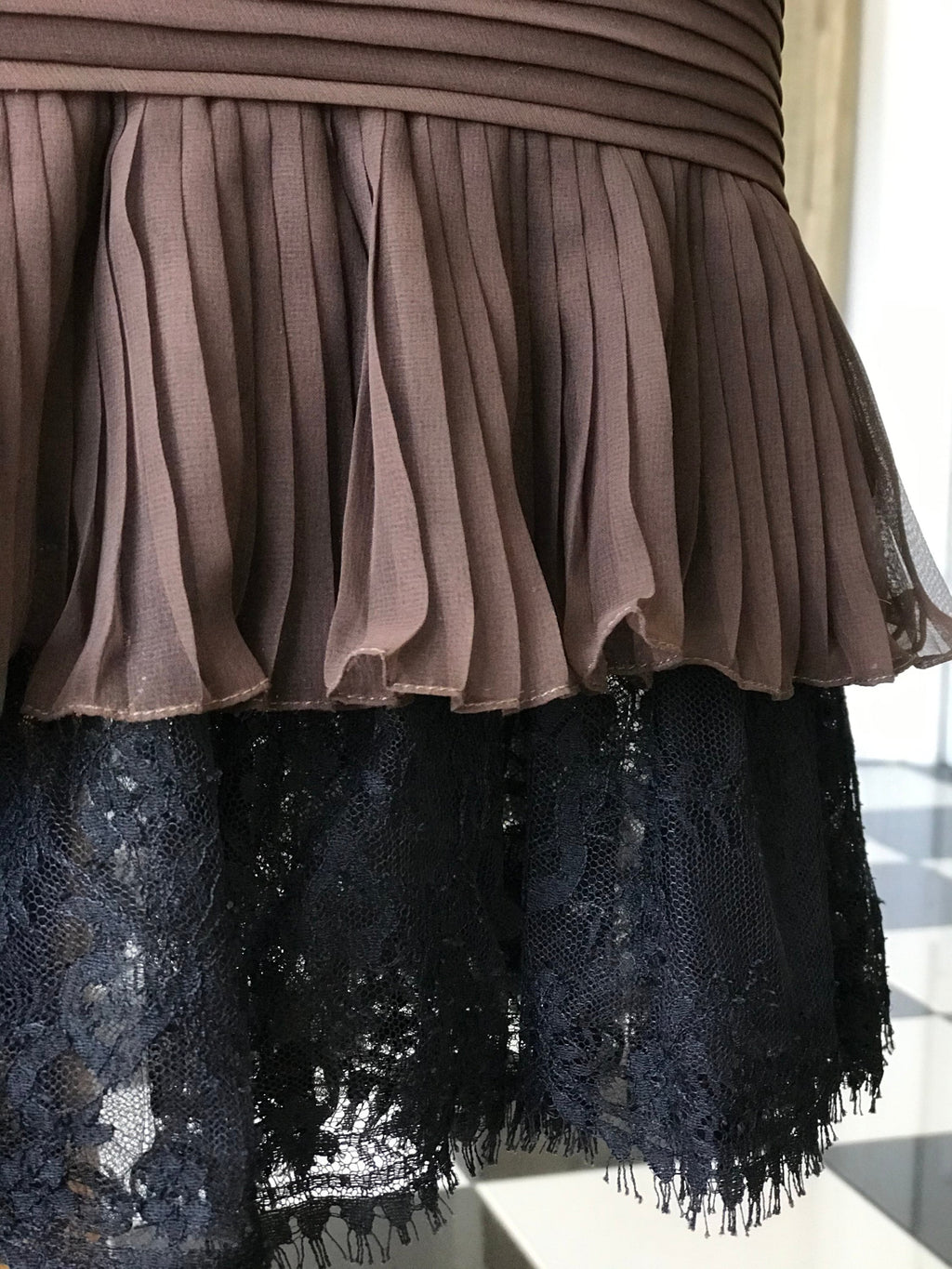Designer 1980s Oscar de la Renta silk brown and black lace dress