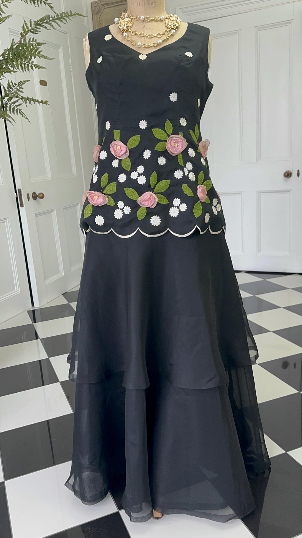 Vintage 1950s silk organdie 2 piece set 3D floral blouse with tiered skirt