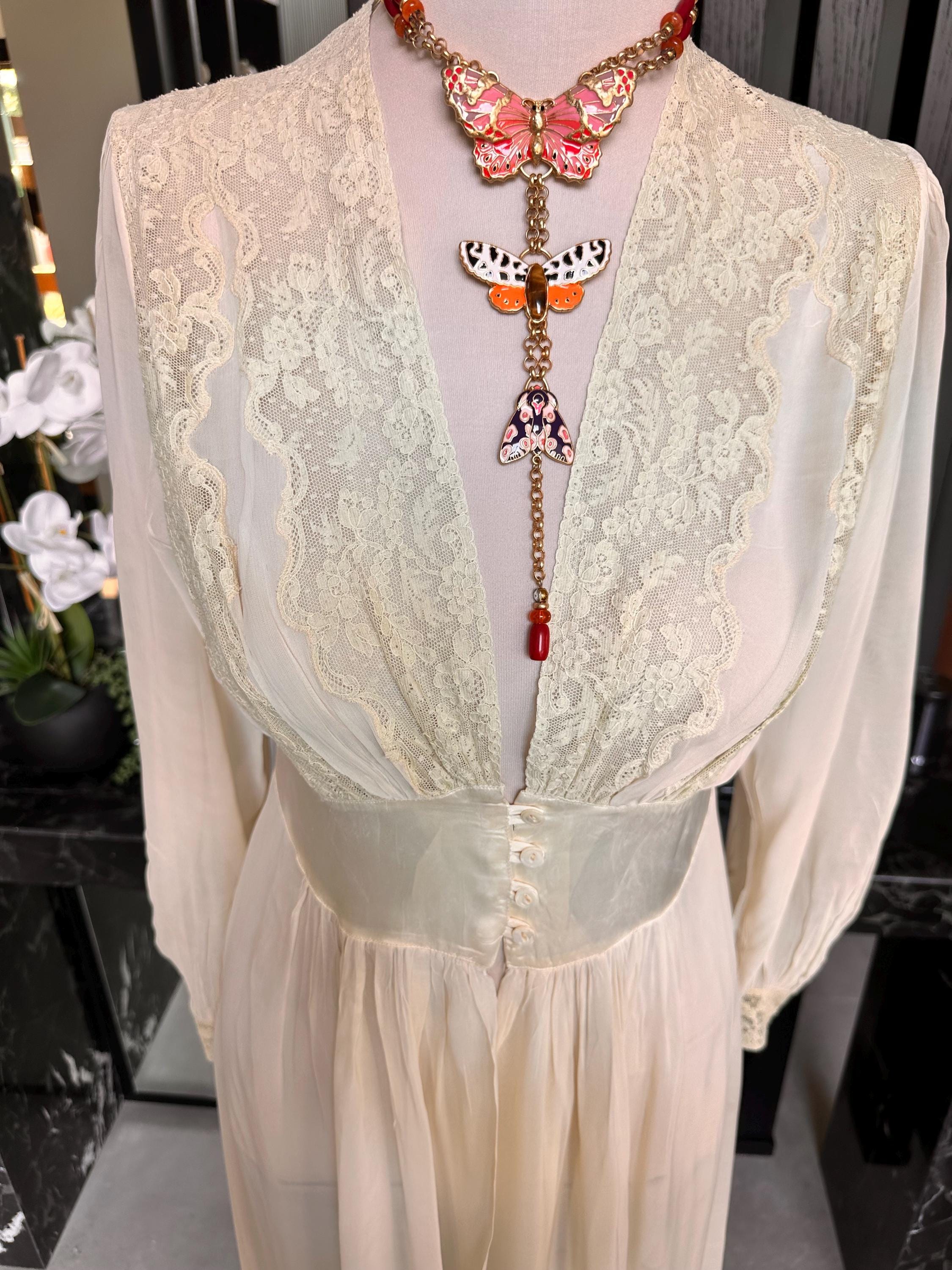 Vintage Forty Winks Ivory Lace Peignoir 1940s  Sheer Bridal Nightgown