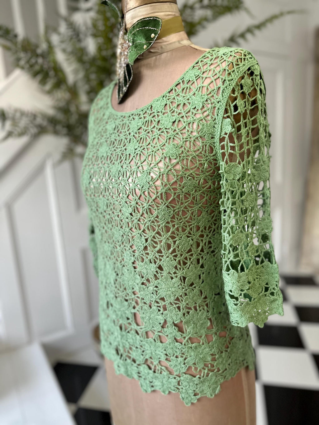 Green Hand Embroidered Knit Jumper: 3/4 Sleeves