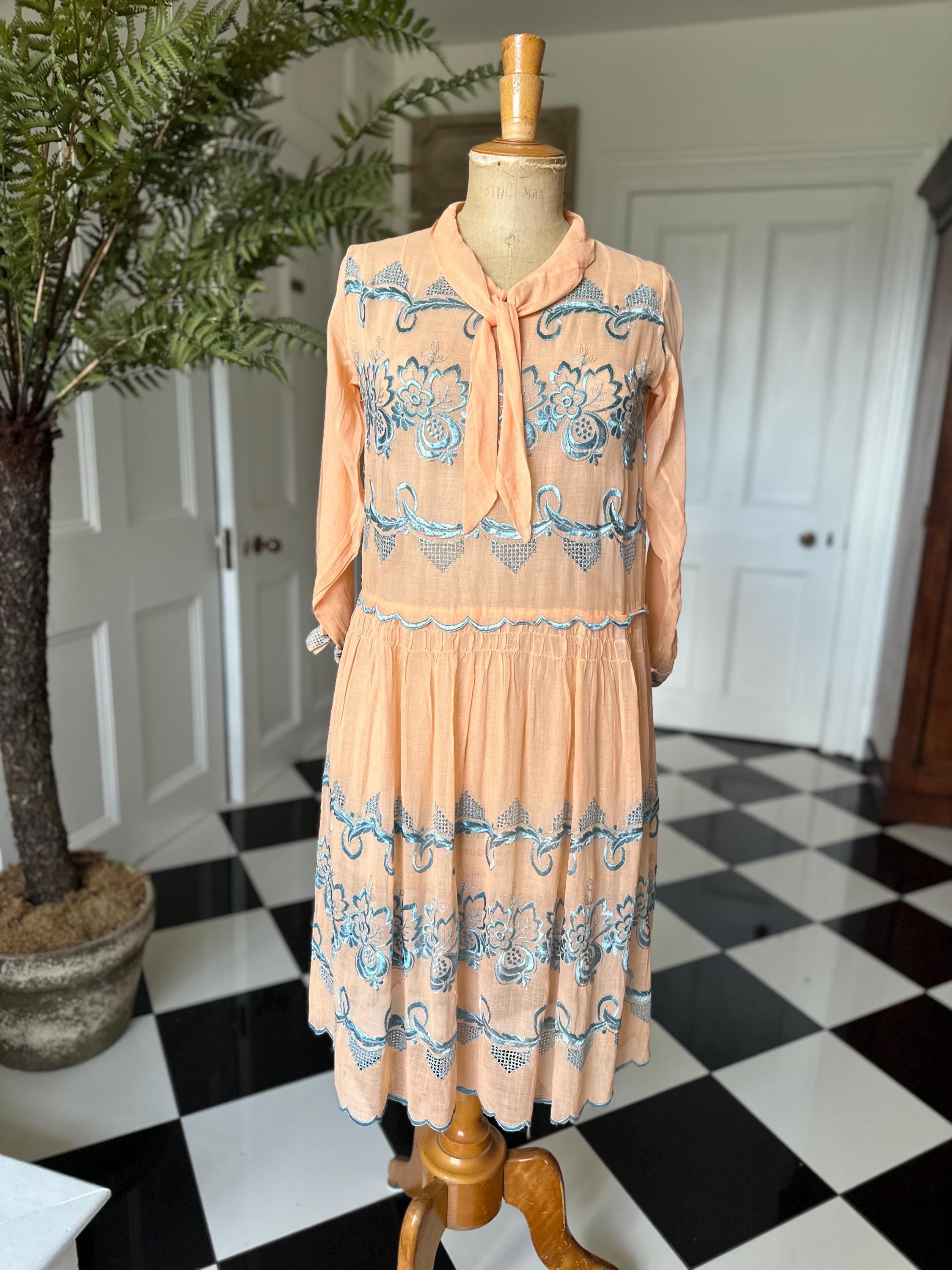 1920s day dress in Peach muslin with silk floss embroidery