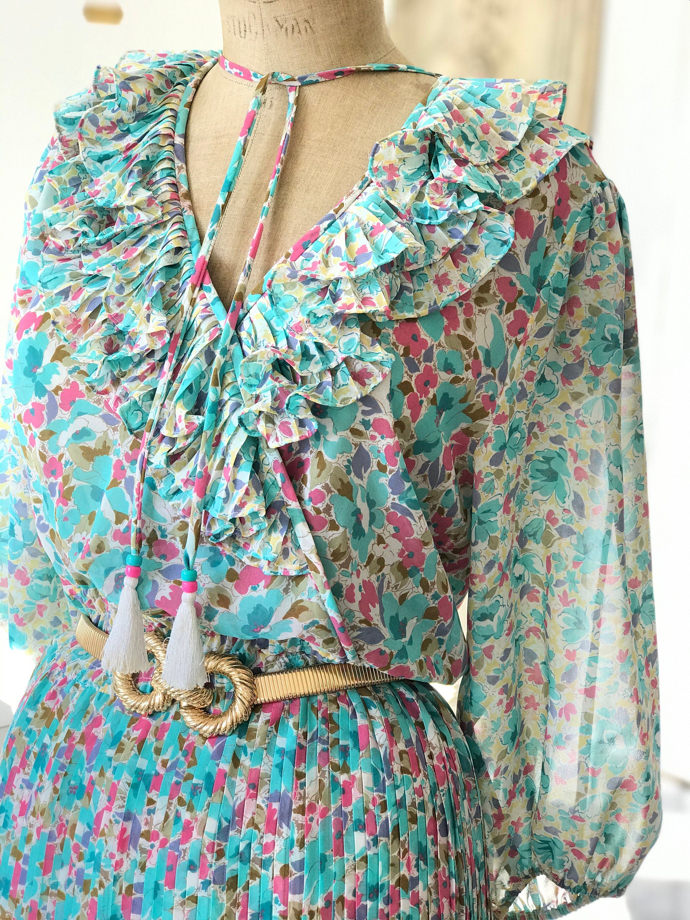 1970s 1980s Vintage long  summer dress with ruffle floral dress  label Diane Freis