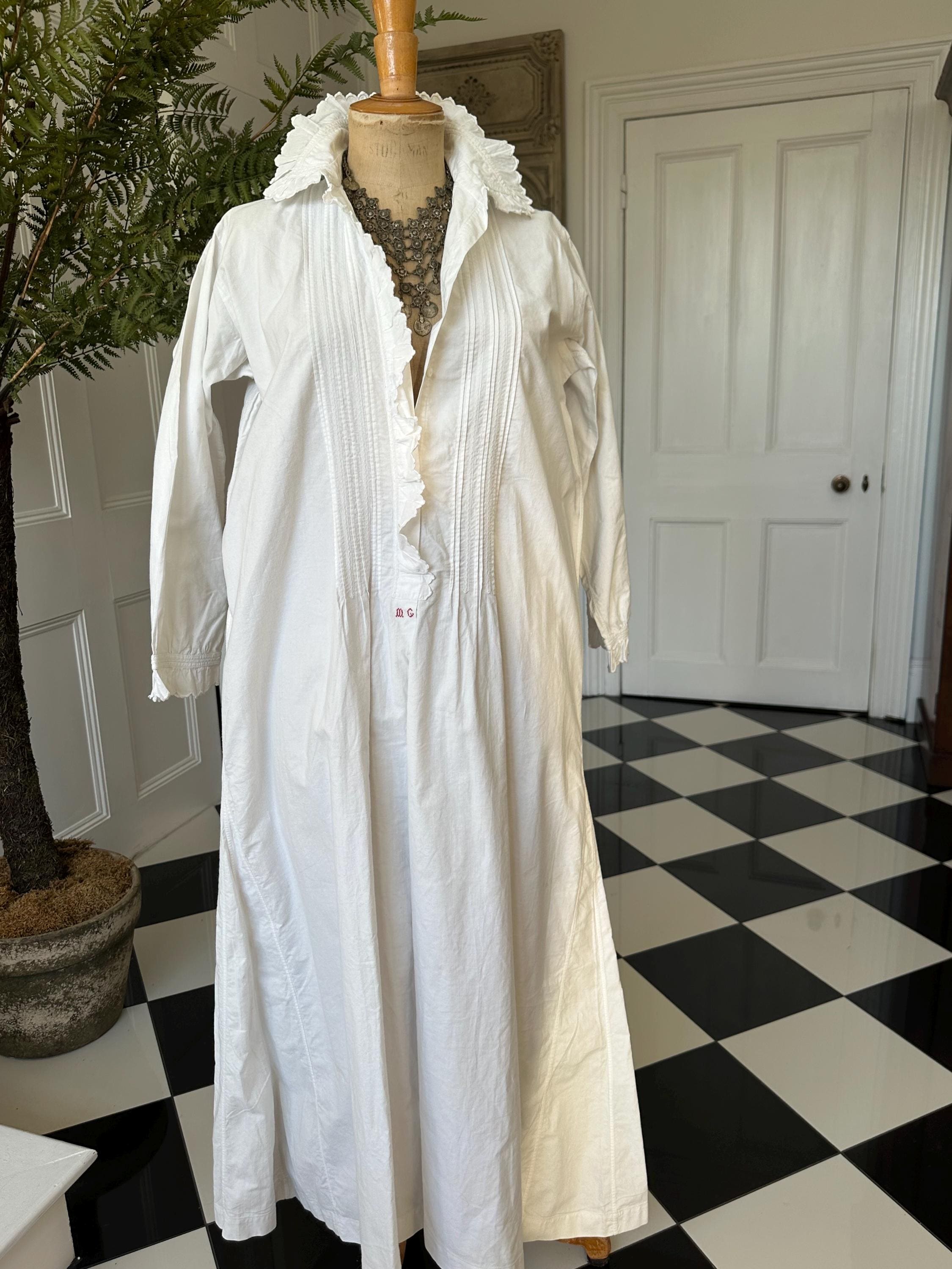Victorian Edwardian long night shirt dress with large collar and monogram of MG