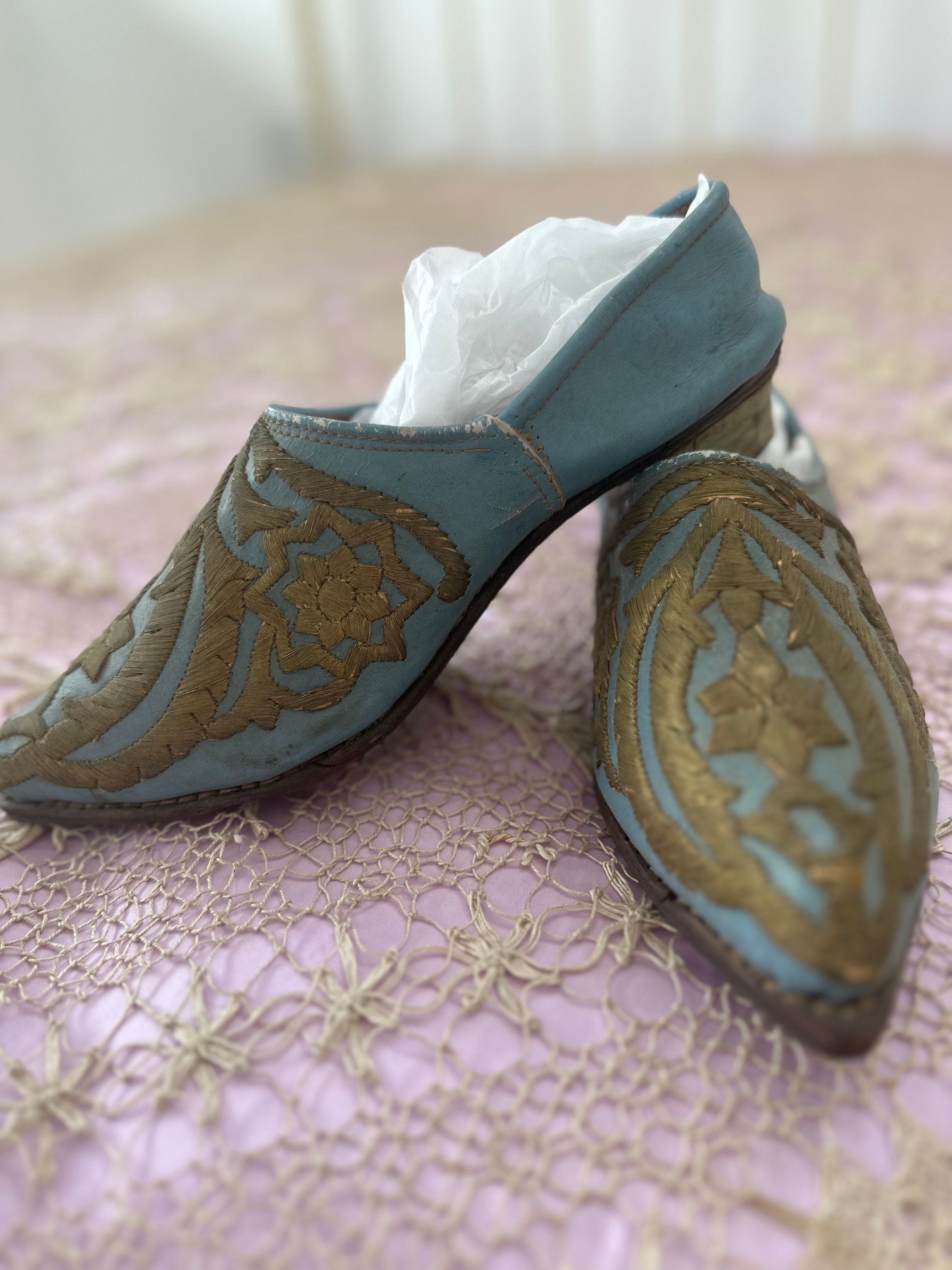 Antique Ottoman 19th century leather shoes with gold embroidery