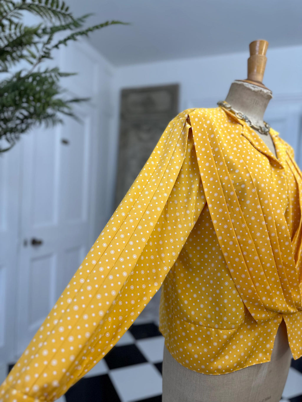 1980s Yellow polka dot blouse