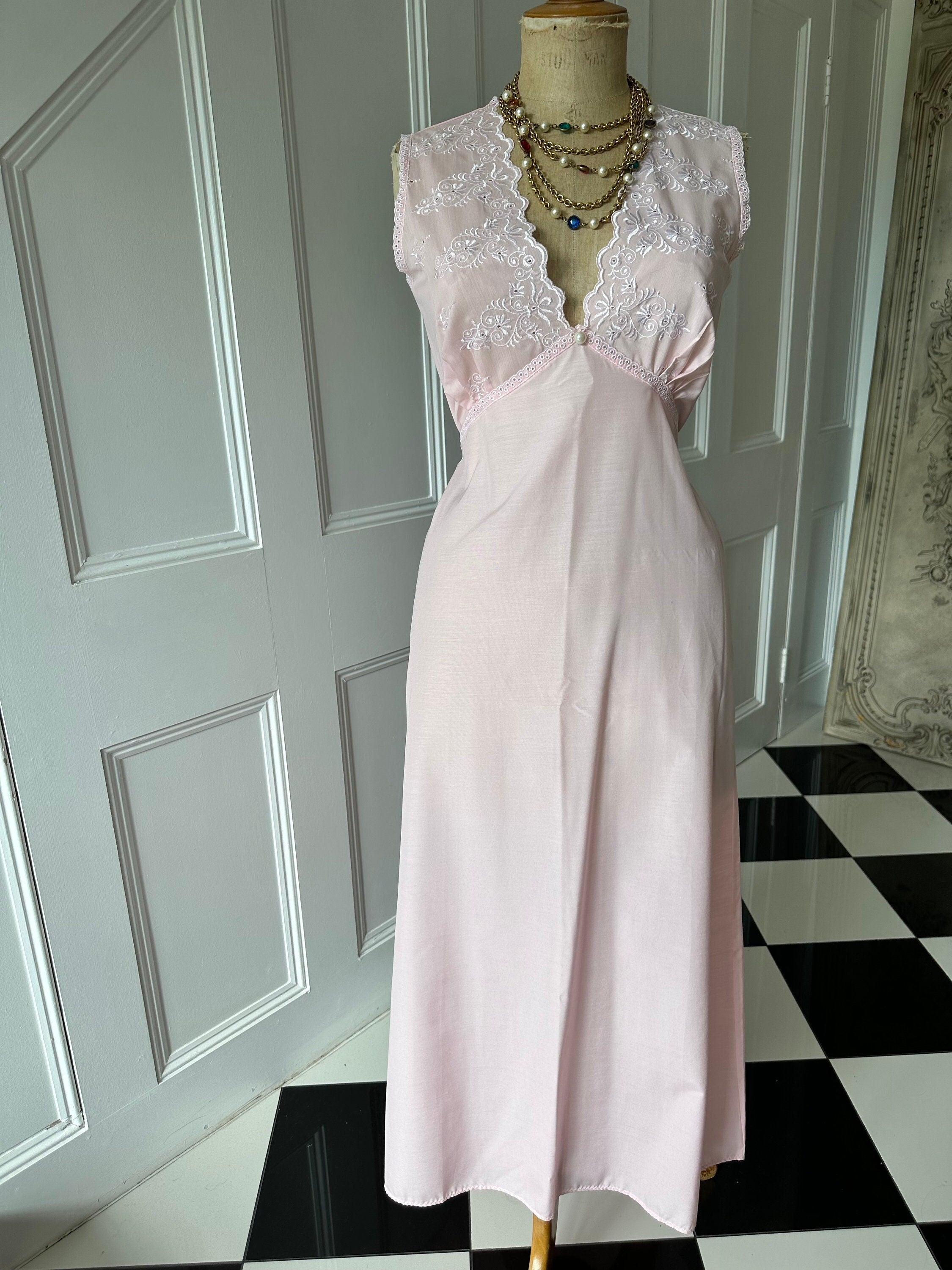 1970s baby pink long slip dress
