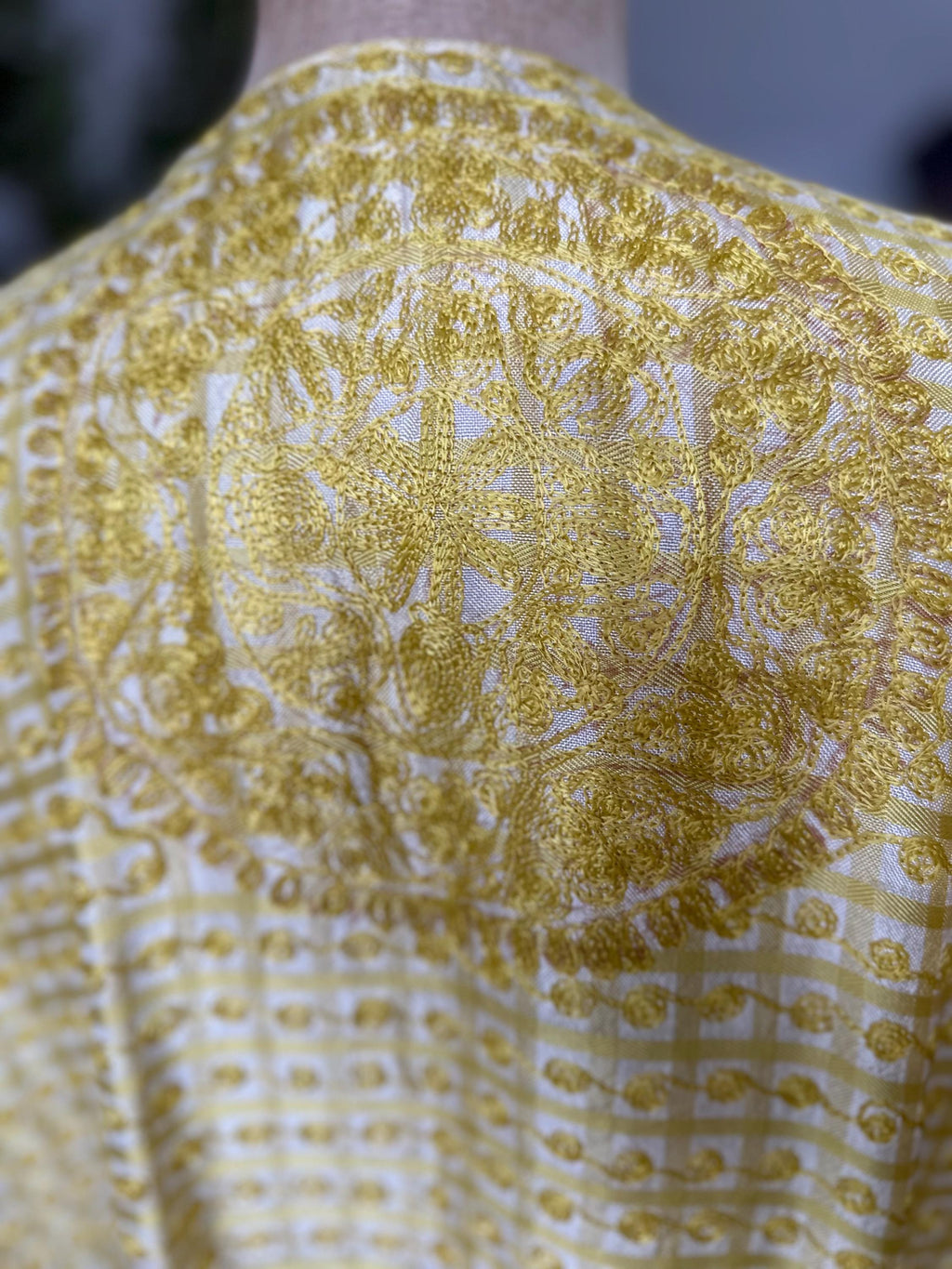 1970s Silk Suzani embroidery kimono open front waistcoat