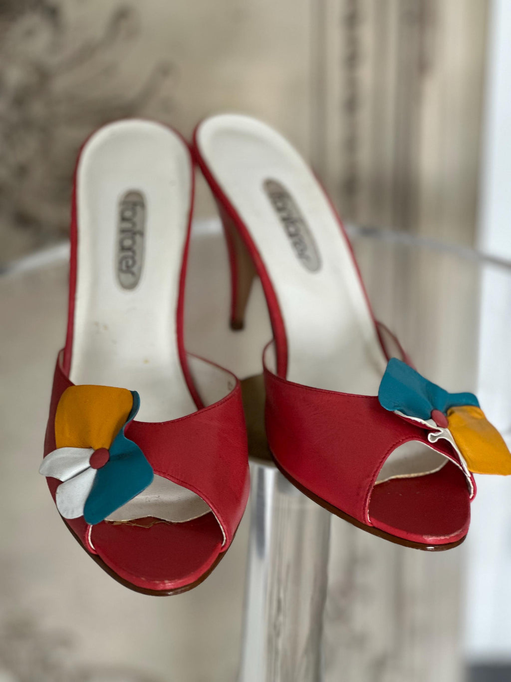 Vintage 70s Red Leather Heeled Slippers with 3D Flower - UK 4 (37)