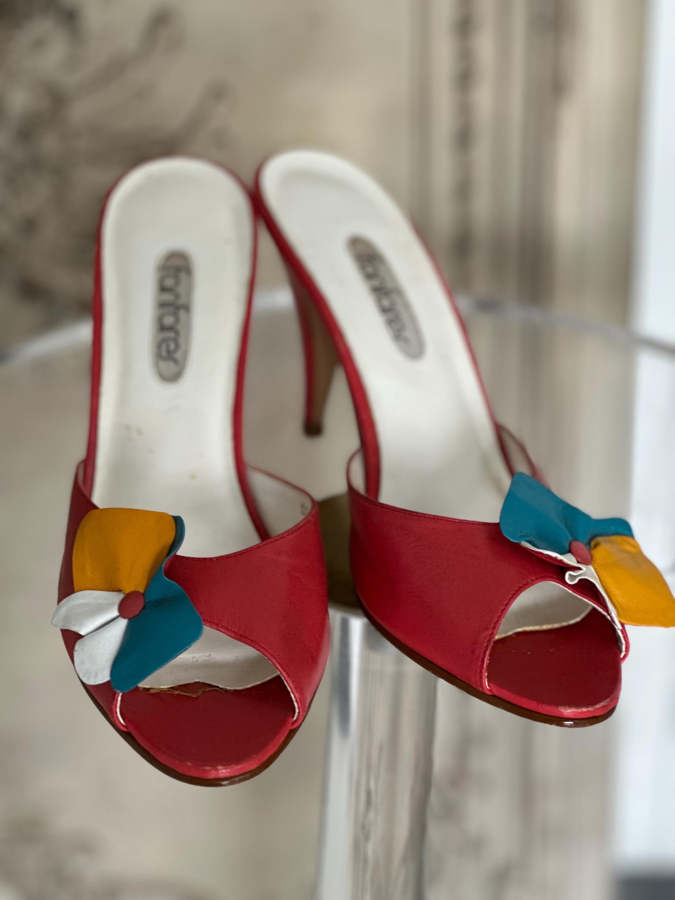 Vintage 70s Red Leather Heeled Slippers with 3D Flower - UK 4 (37)