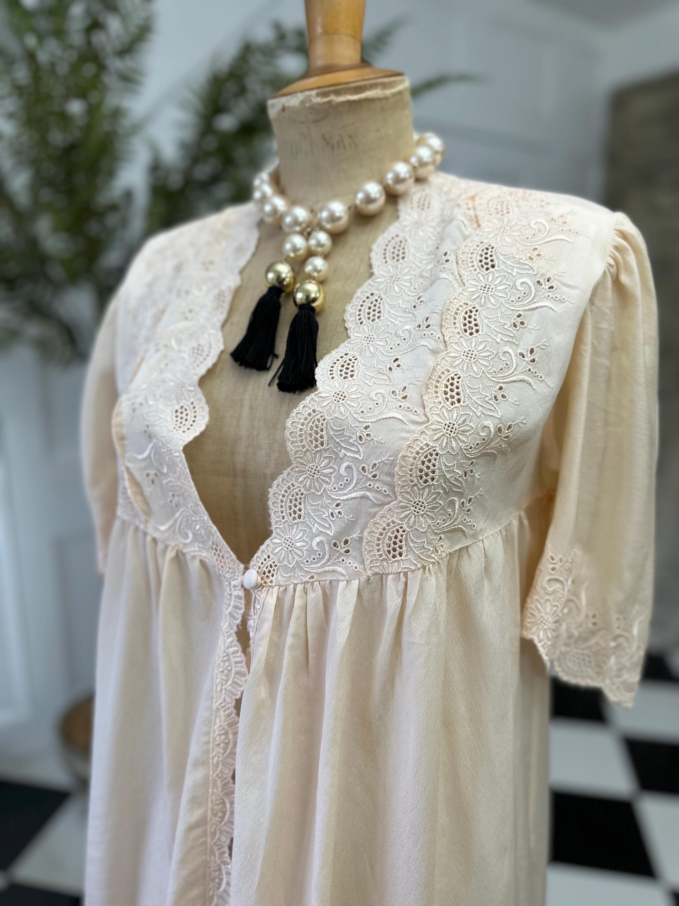 Vintage 1970 Peach Gown robe  Elegant Embroidery Sultry Details