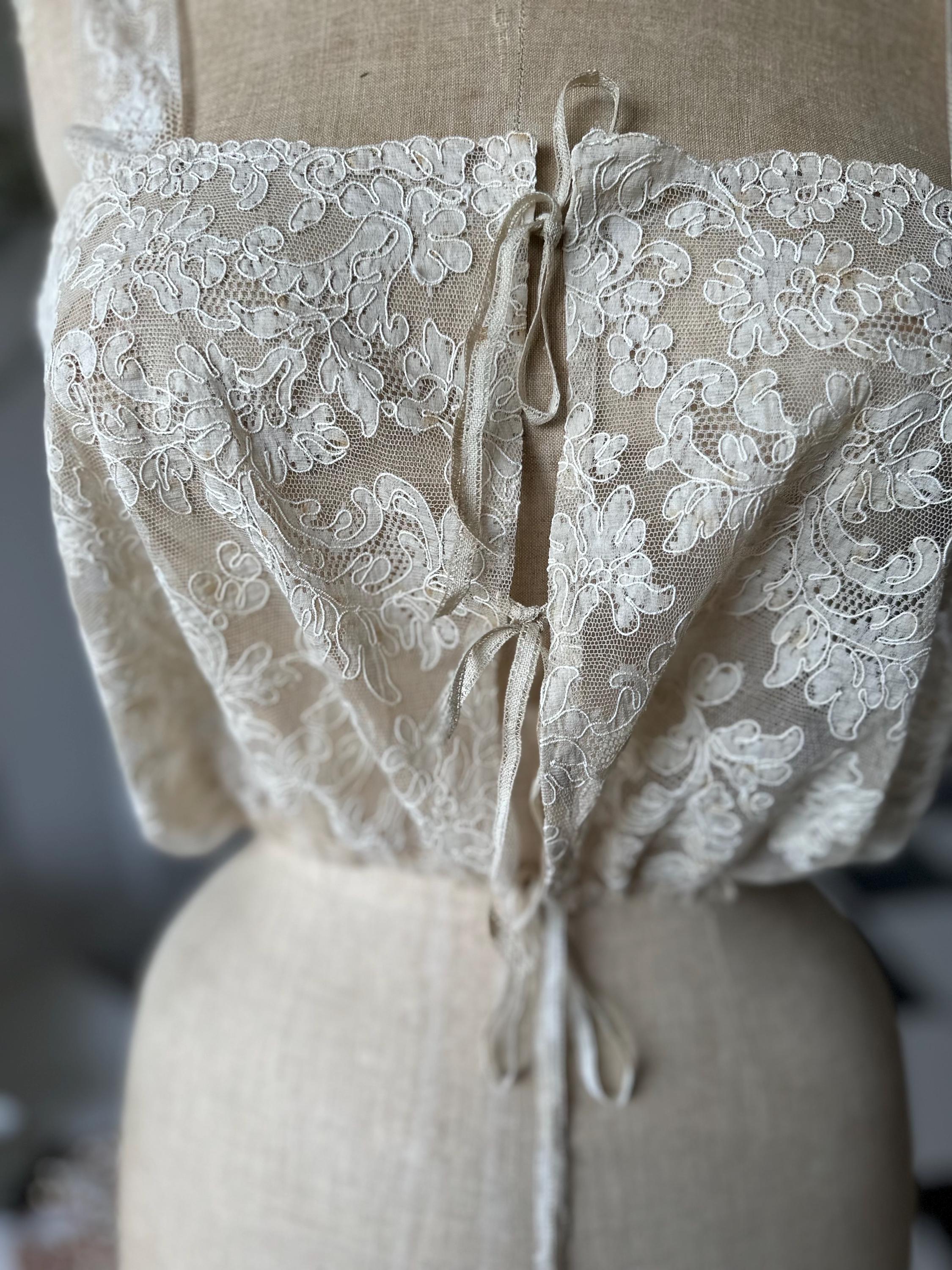 1930s beige lace camisole chemise corset cover
