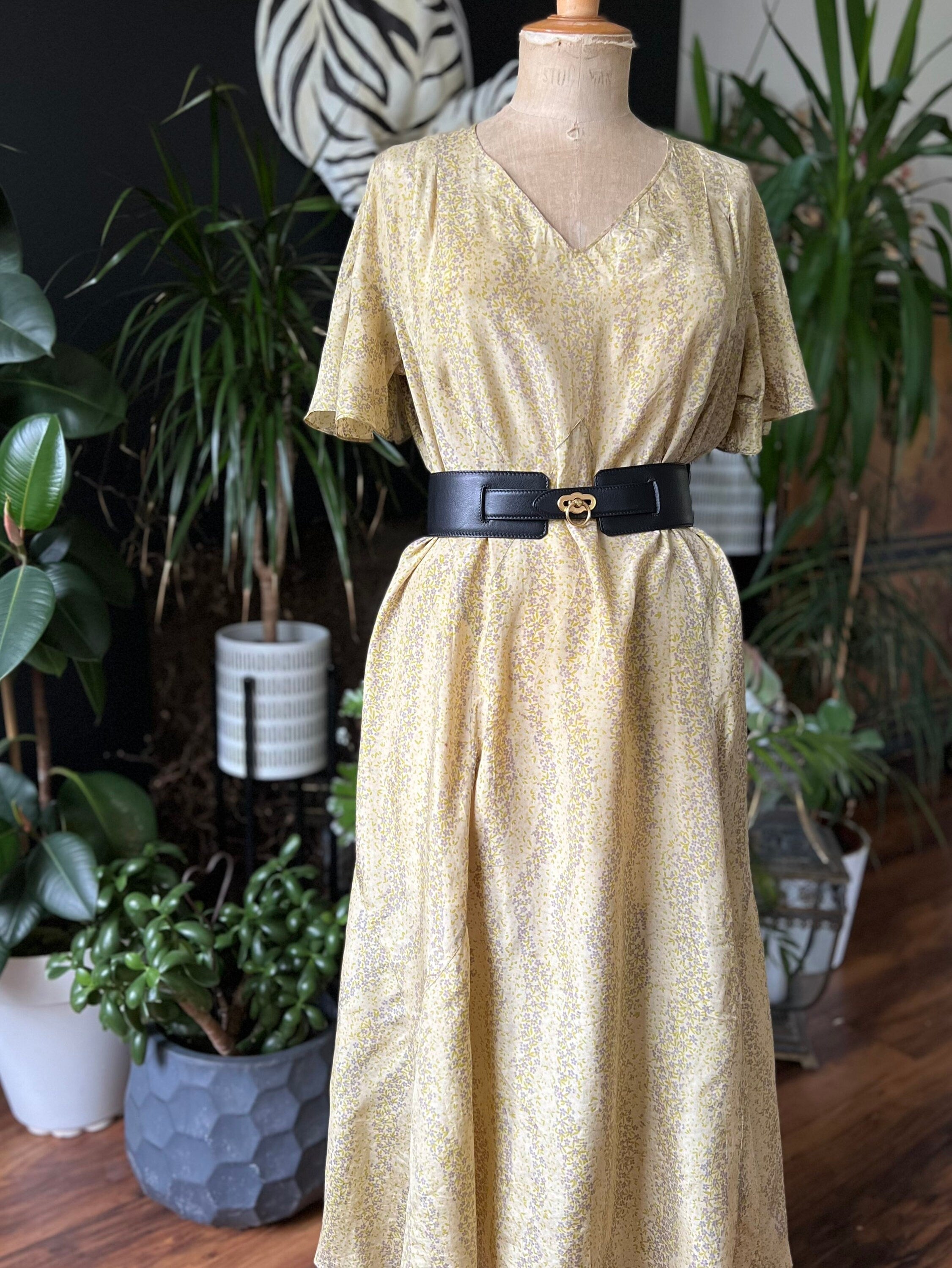 1920s 1930s summer Silk floral dress short sleeves