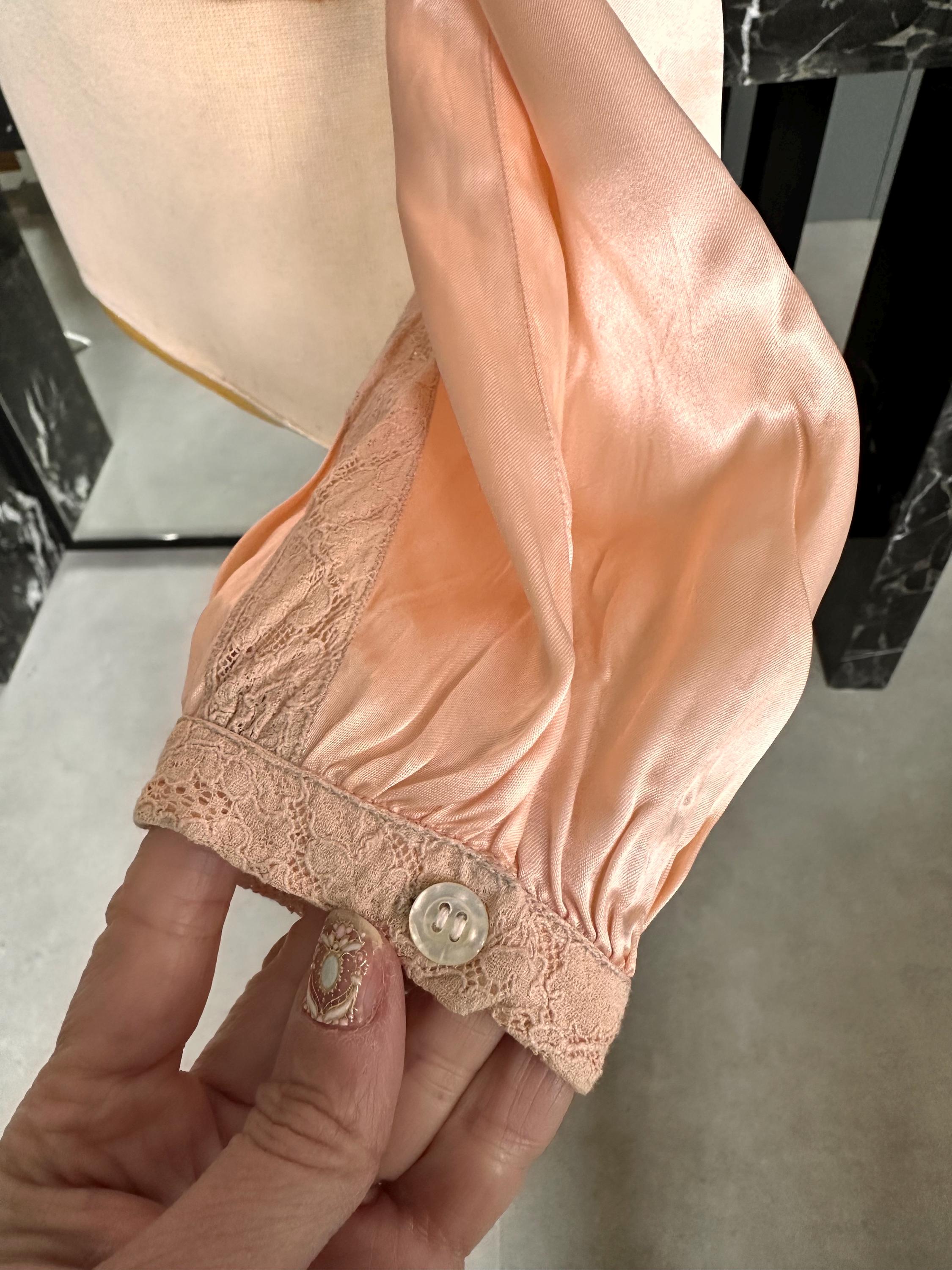 Antique 1930s Peach Silk Satin Bed Jacket – Authentic with Lace Trim Boler