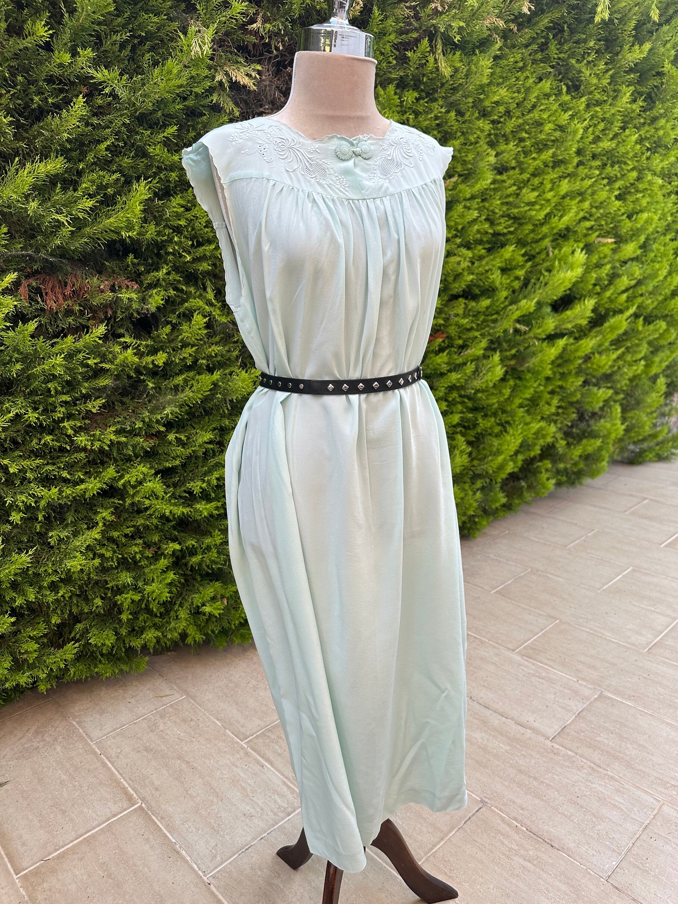Vintage 1950s seafoam green silk smock slip  hand embroidered slip