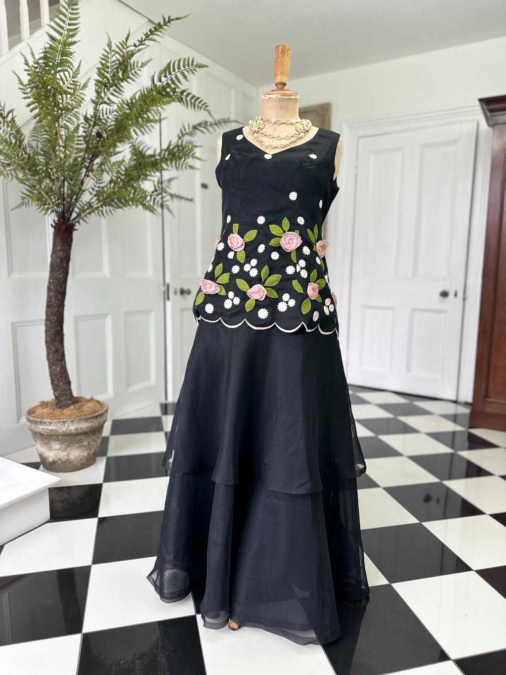 Vintage 1950s silk organdie 2 piece set 3D floral blouse with tiered skirt